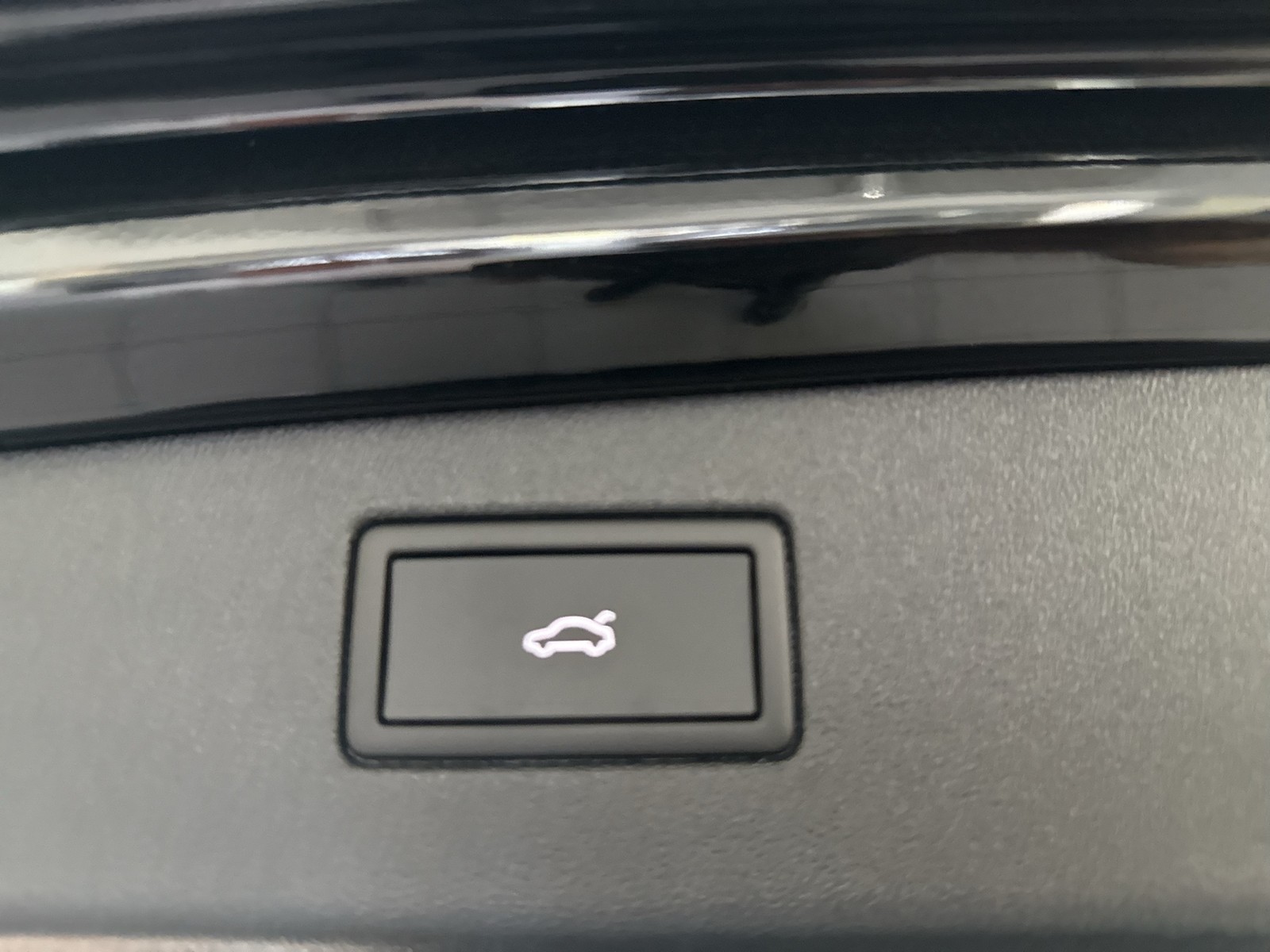 Volkswagen Tiguan 1.5 eTSI ELEGANCE DSG MATRIXLED 360CAM LM19 GARANTIE