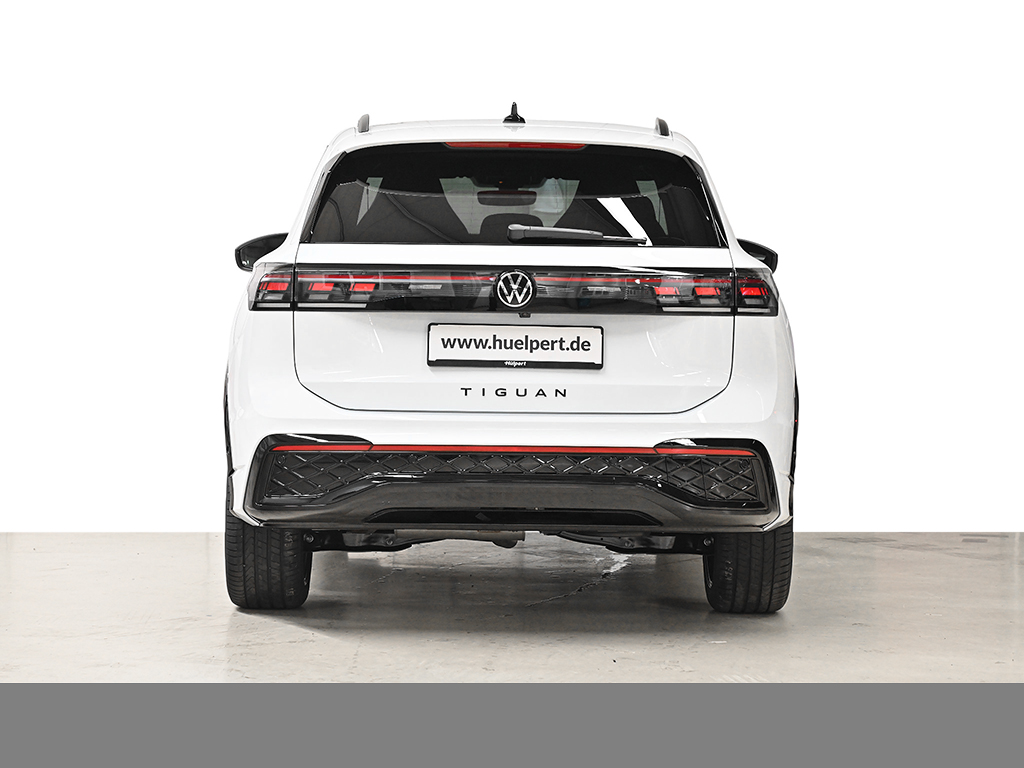 Volkswagen Tiguan 2.0 TDI R-LINE DSG BLACKSTYLE AHK MATRIXLED LM20
