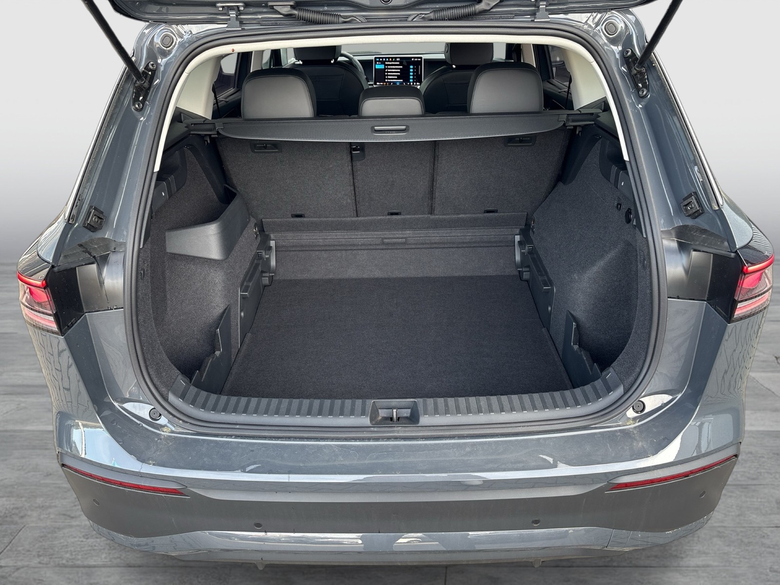 Volkswagen Tayron 2.0 LIFE AHK CAM ACC LM18 CARPLAY SITZHZ