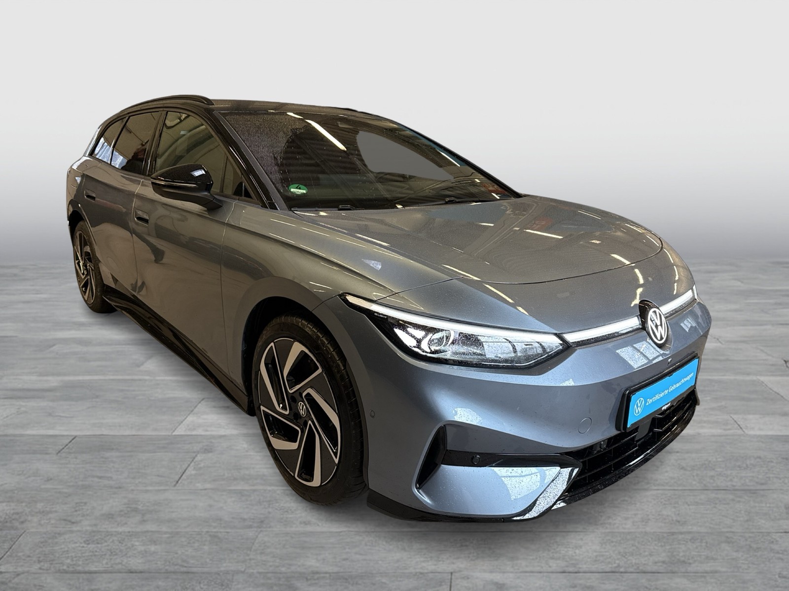 Volkswagen ID.7 Tourer PRO BLACKSTYLE WÄRMEPUMPE AHK 360CAM