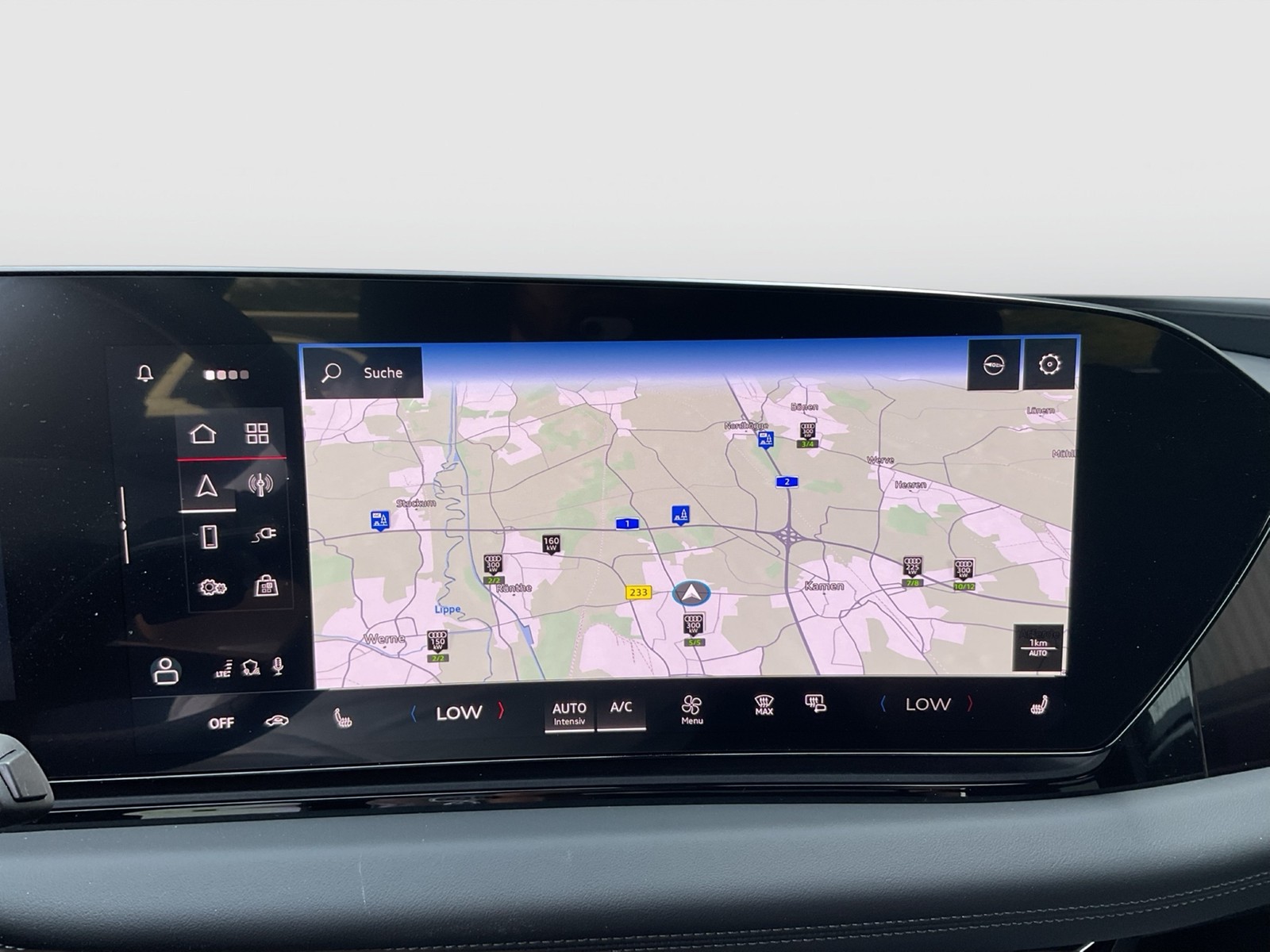 Audi A6 e-tron Avant performance advanced AHK LM21