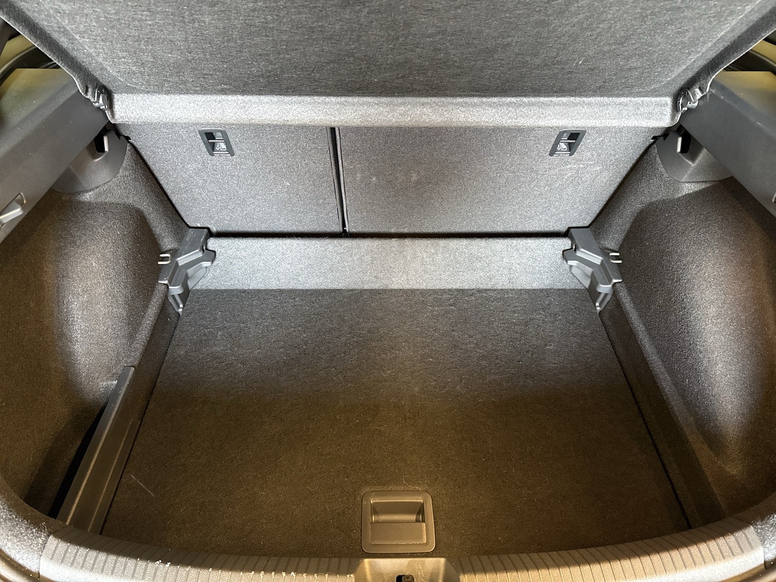 Volkswagen Taigo 1.0 GOAL ACC NAVI LM17 CARPLAY SITZHEIZUNG