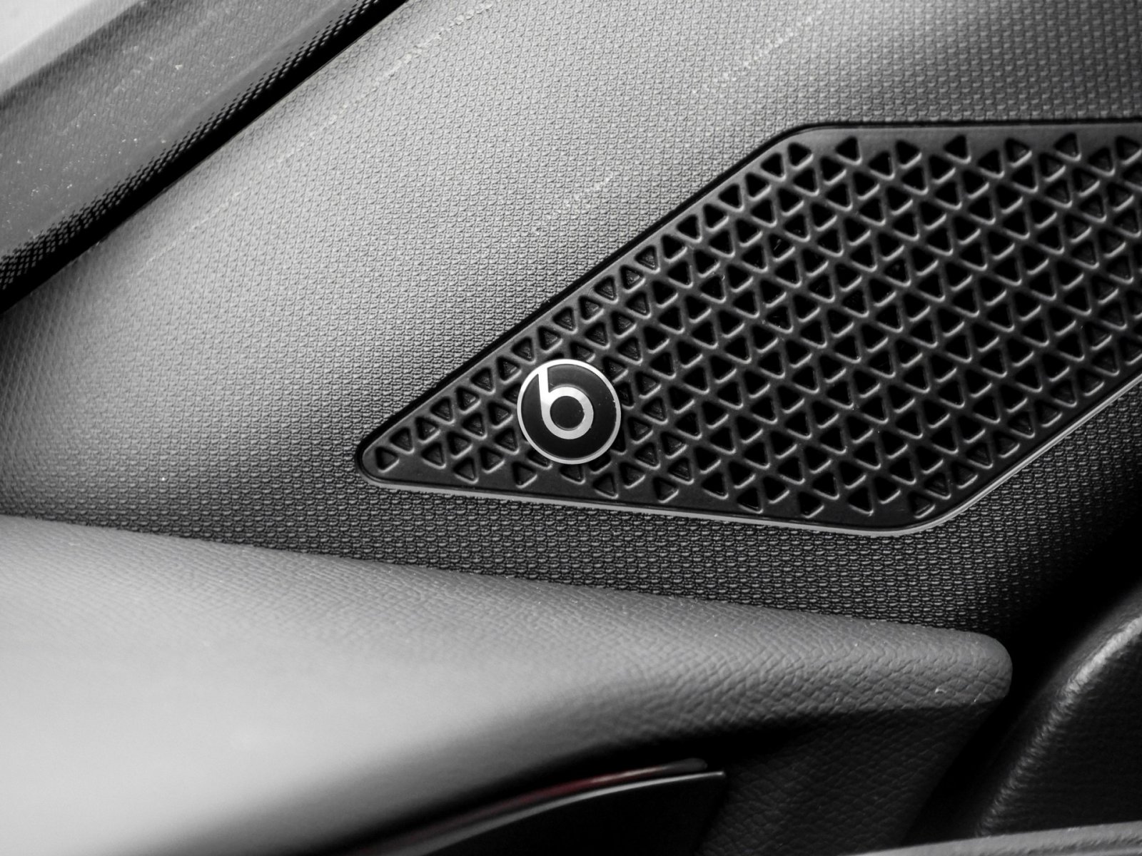 Cupra Formentor 2.0 VZ PANO BEATS AHK CAM LM19 EKLAPPE