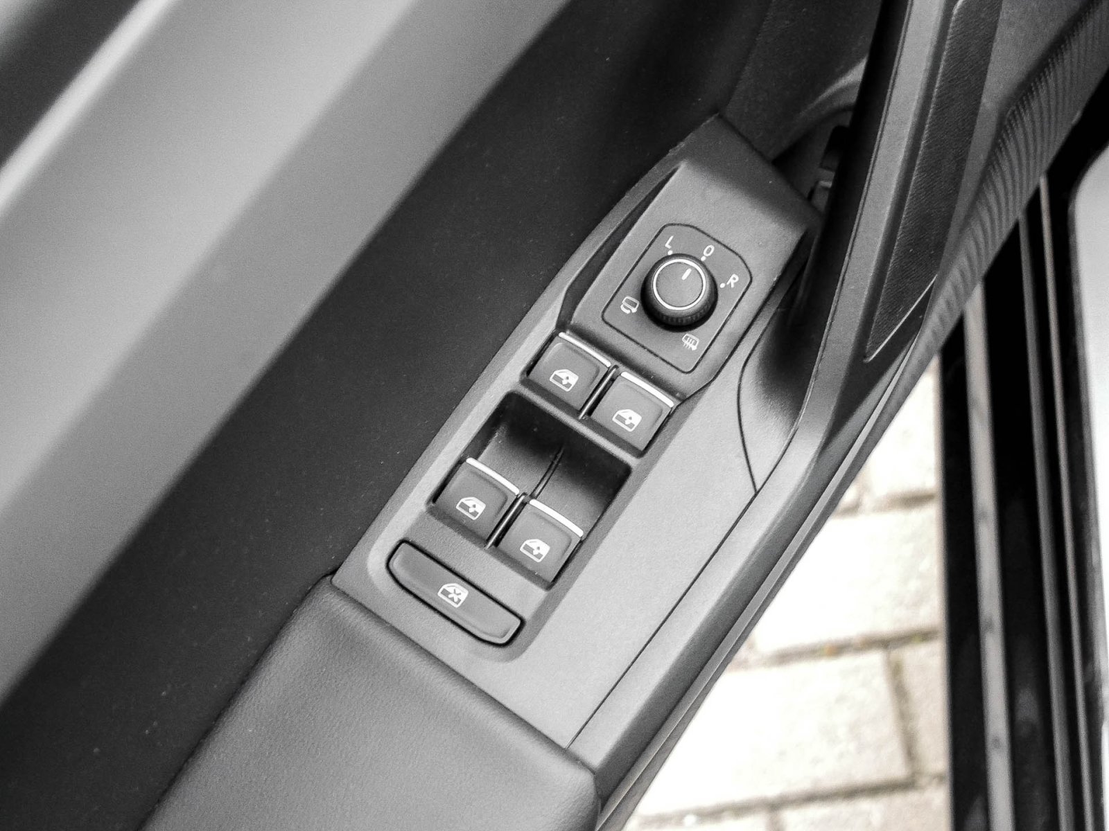 Seat Leon ST 1.4 HYBRID FR CAM NAVI LM17 SITZHEIZUNG