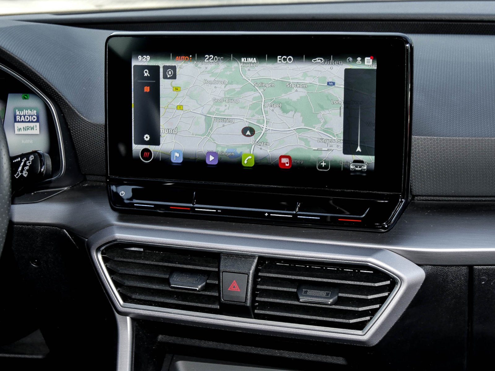 Seat Leon ST 1.4 HYBRID FR CAM NAVI LM17 SITZHEIZUNG