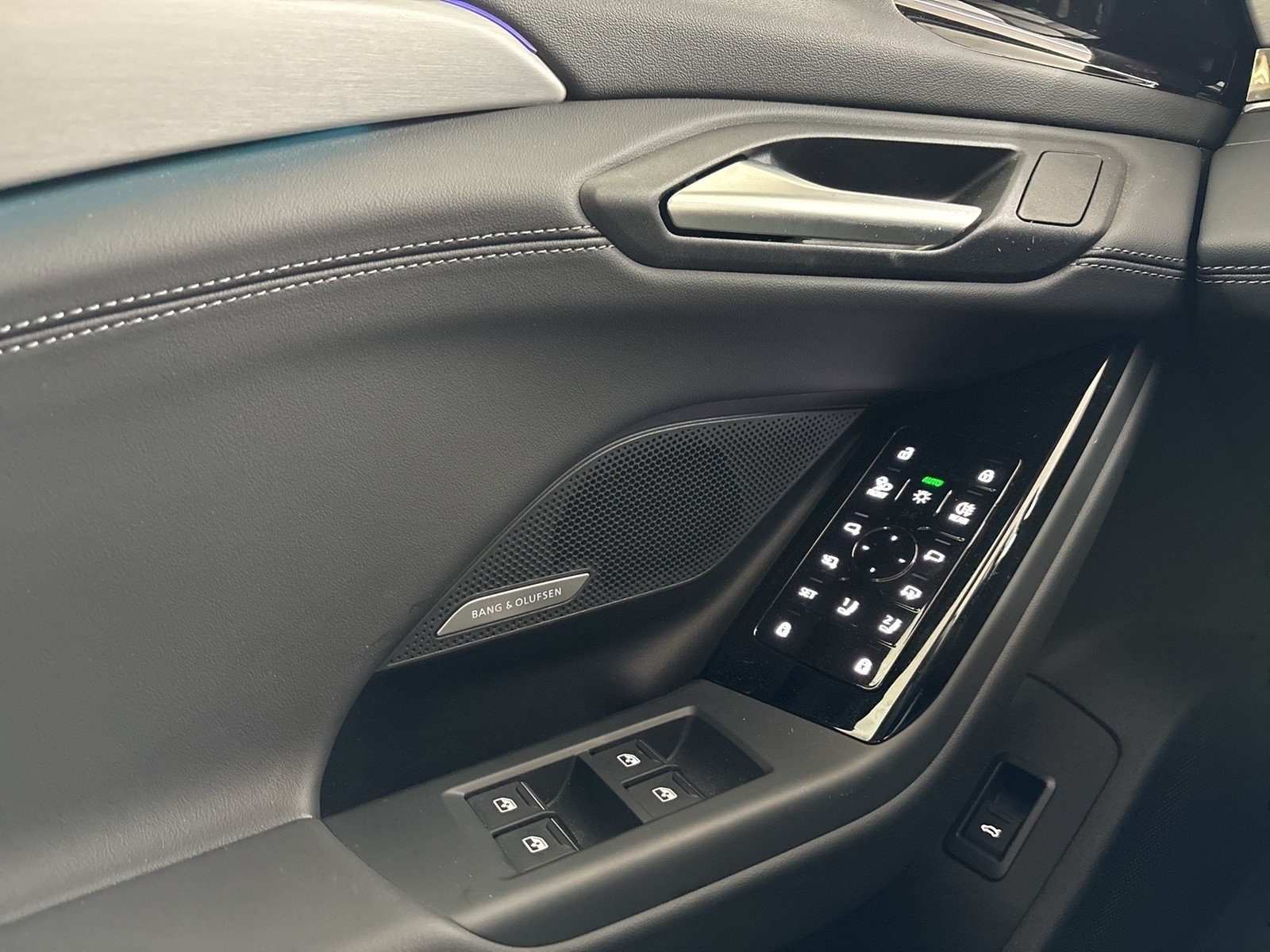 Audi A6 e-tron Avant S LINE B&O HK 360°CAM ACC LM21