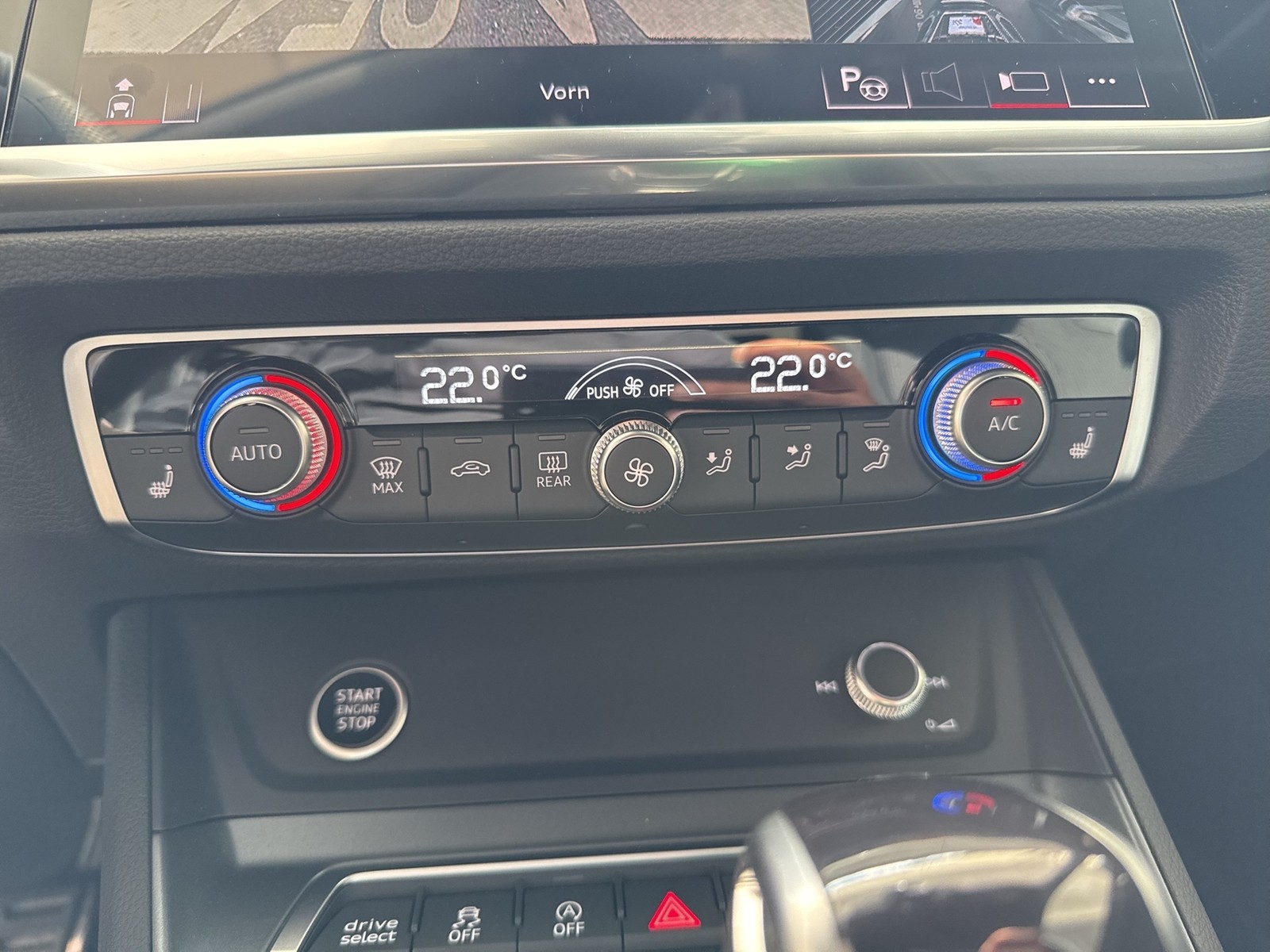 Audi Q3 40 Qu. S LINE PANO AHK 360°CAM ACC LM19
