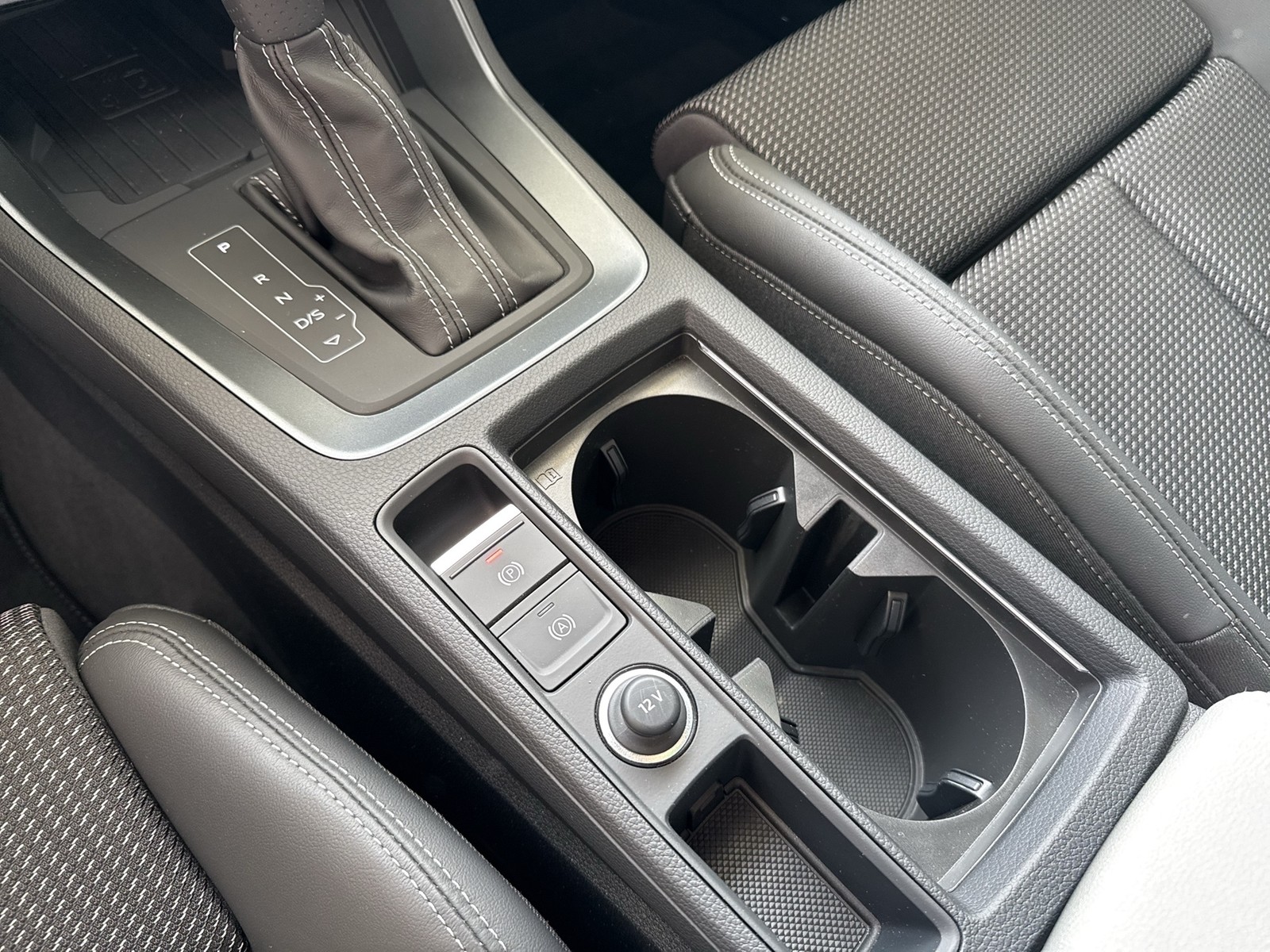 Audi Q3 40 Qu. S LINE PANO AHK 360°CAM ACC LM19