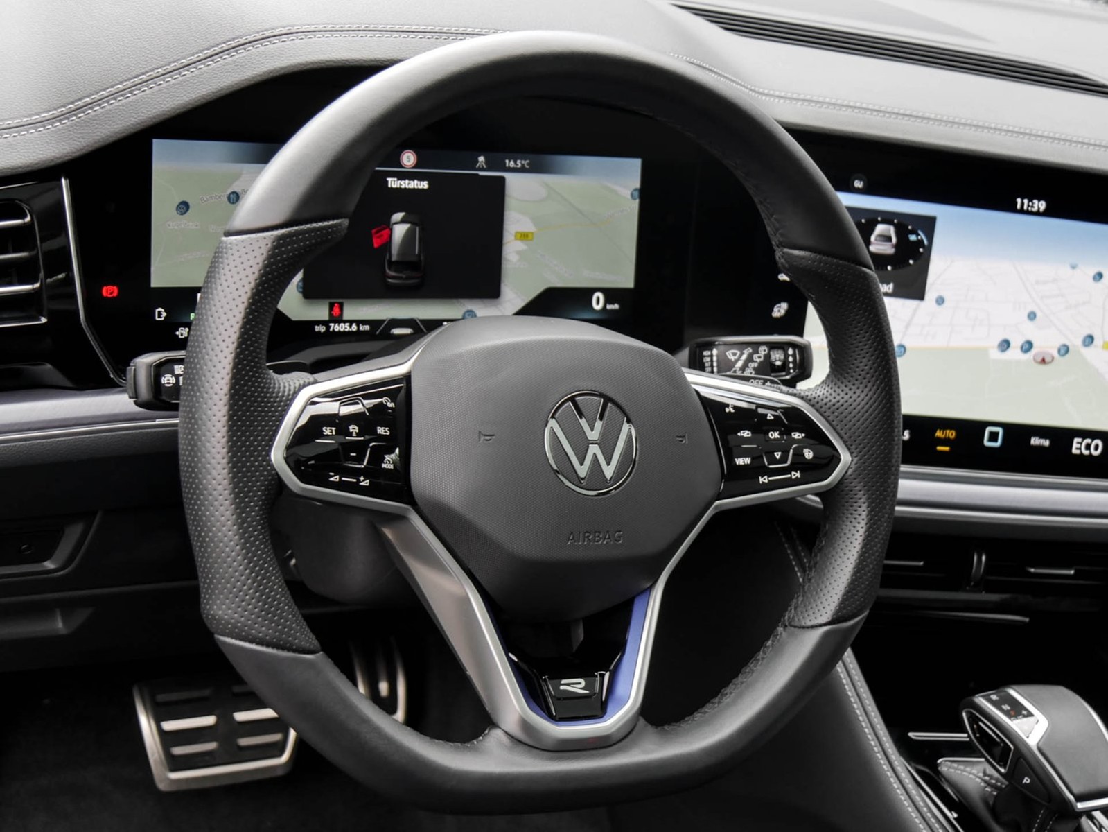 Volkswagen Touareg HYBRID R NEUES MODELL PANO CAM LM21