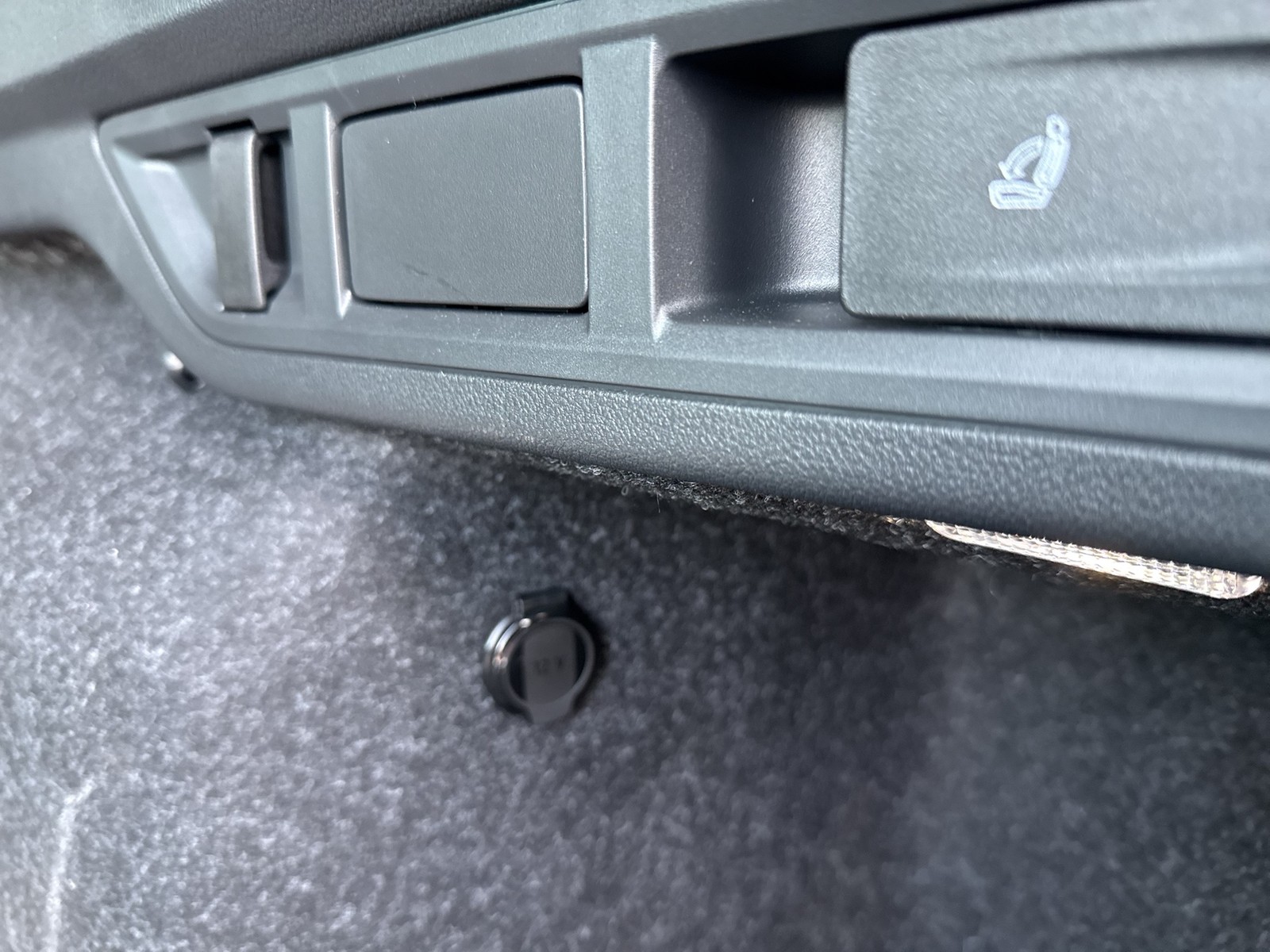 Skoda Octavia Combi 1.5 TOUR CAM LM19 E-KLAPPE NAVI