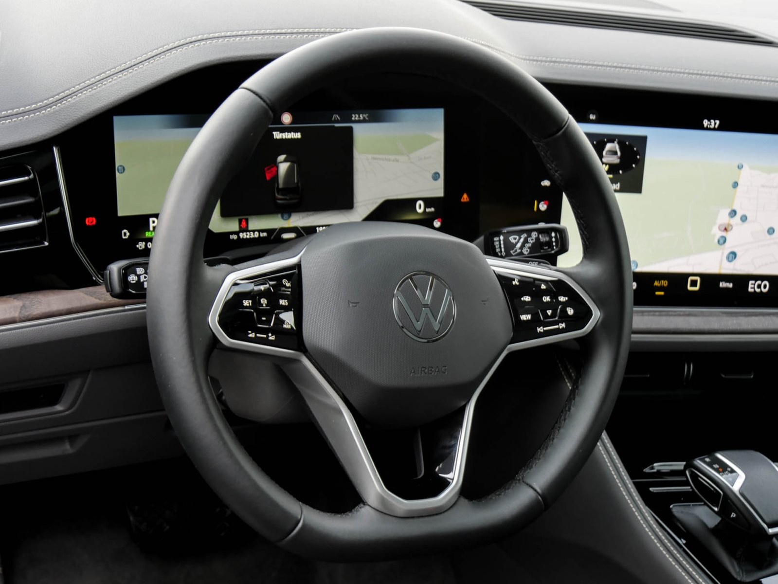 Volkswagen Touareg HYBRID ELEGANCE NEUESMODELL PANO CAM 21Z