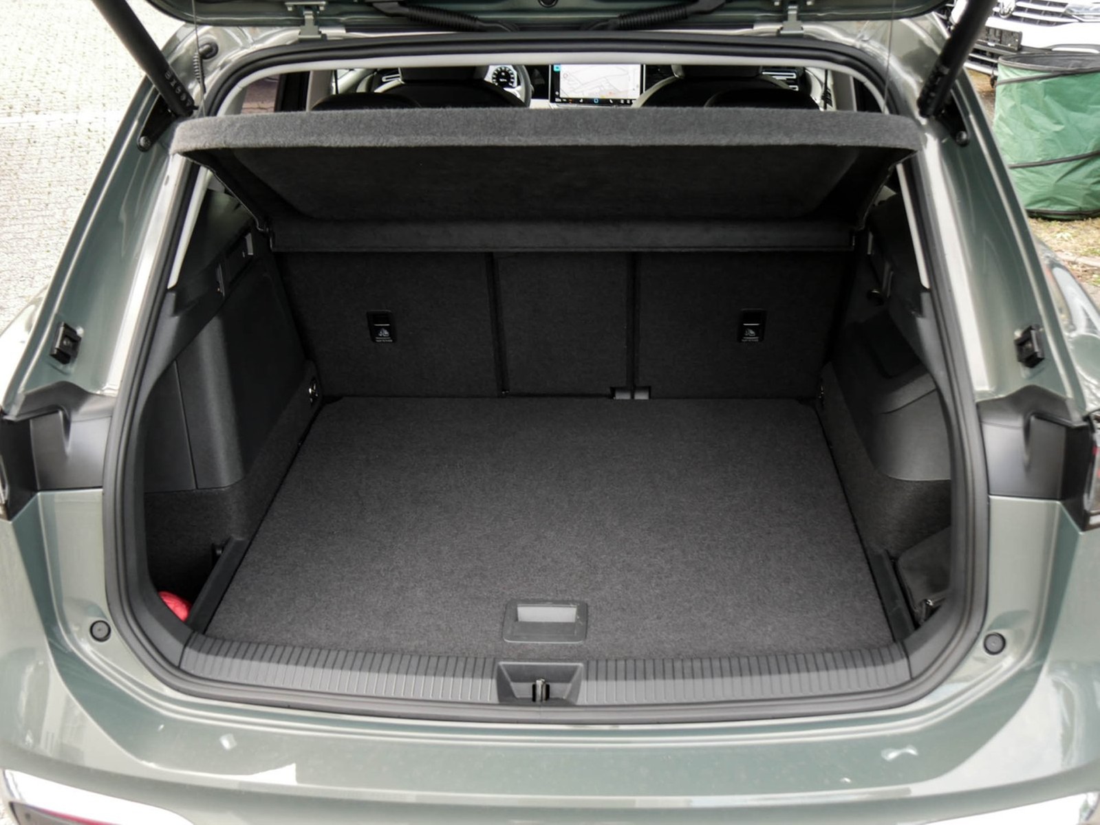 Volkswagen Tiguan 1.5 HYBRID ELEGANCE NEUES MODELL AHK ACC