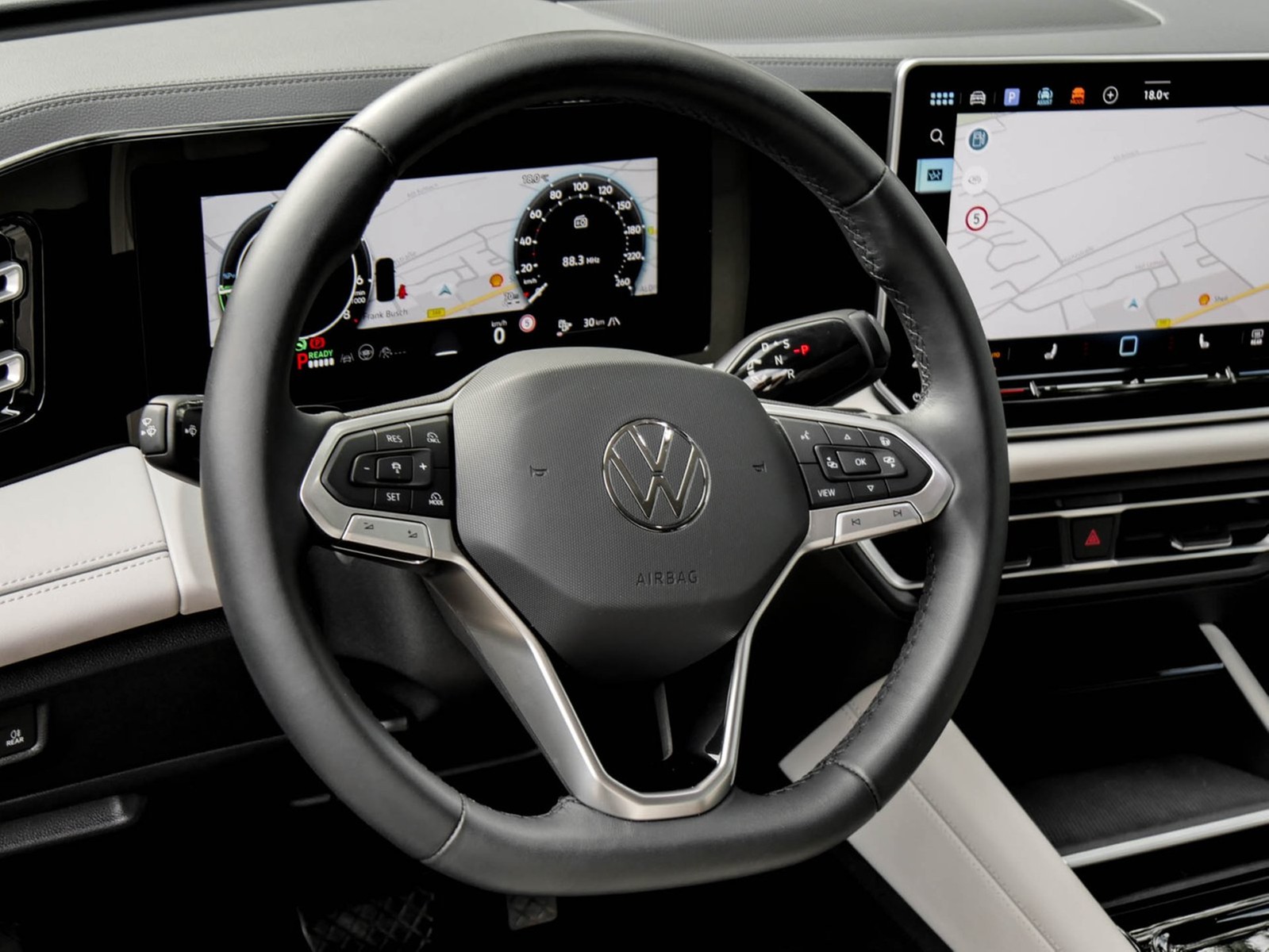 Volkswagen Tiguan 1.5 HYBRID ELEGANCE NEUES MODELL AHK ACC