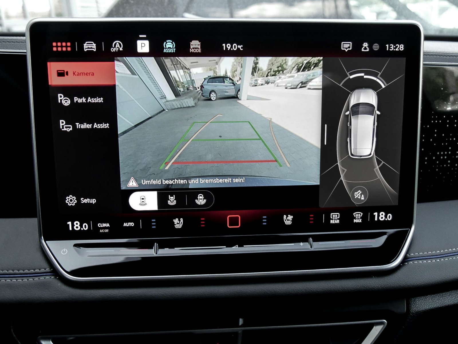 Volkswagen Tiguan 2.0 R-LINE NEUESMODELL LEDER AHK CAM LM19