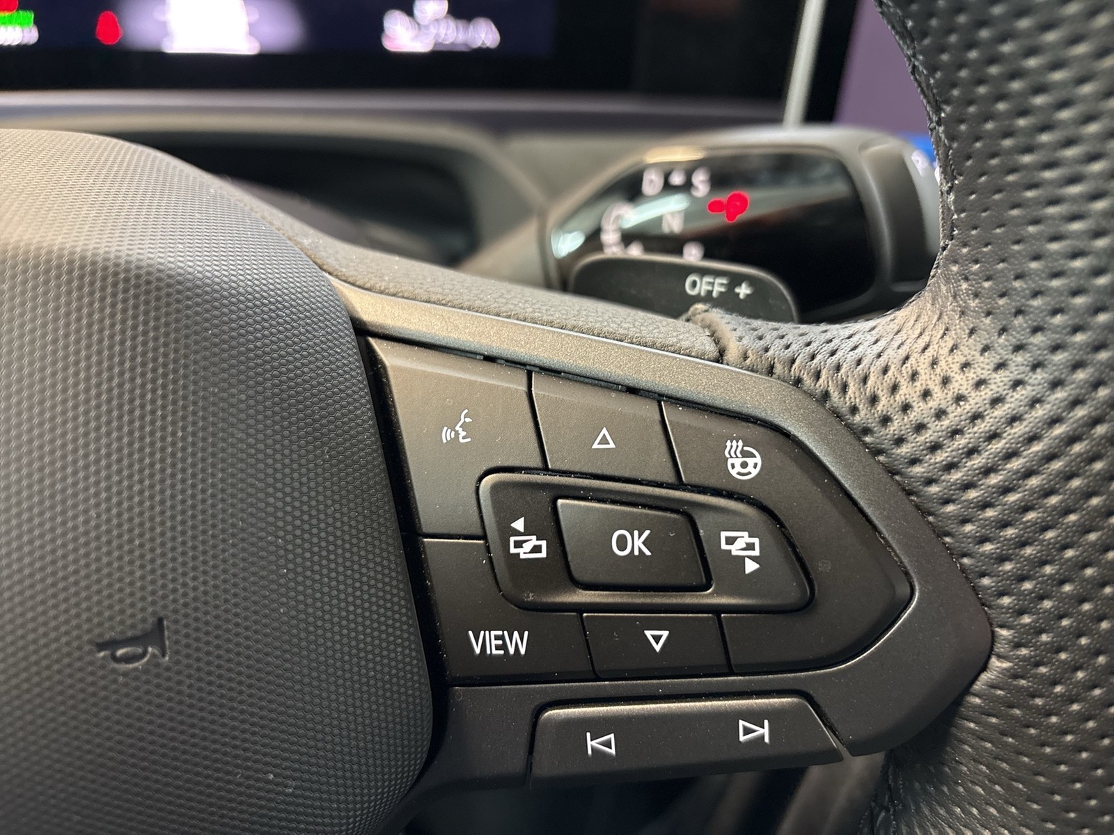 Volkswagen Passat Variant 1.5 HYBRID R-LINE LEDER PANO LM19