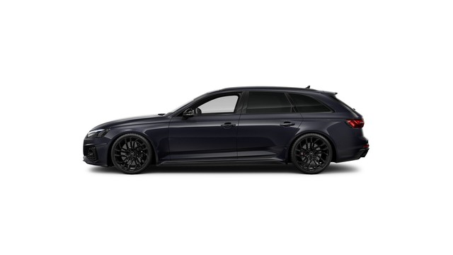 Audi RS 4 Avant Qu. ESSENTIALS PANO B&O SPORTABGAS