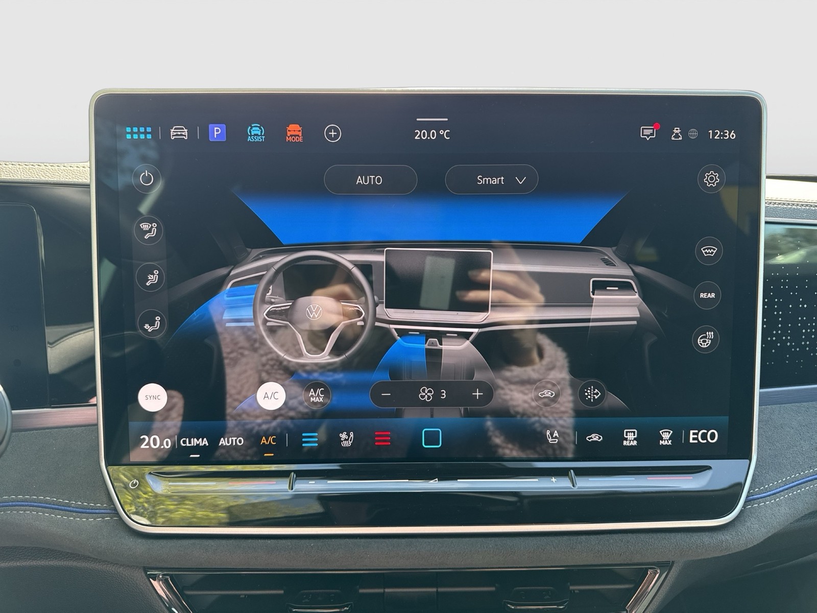 Volkswagen Passat Variant 1.5 HYBRID R-LINE LEDER AHK LM19