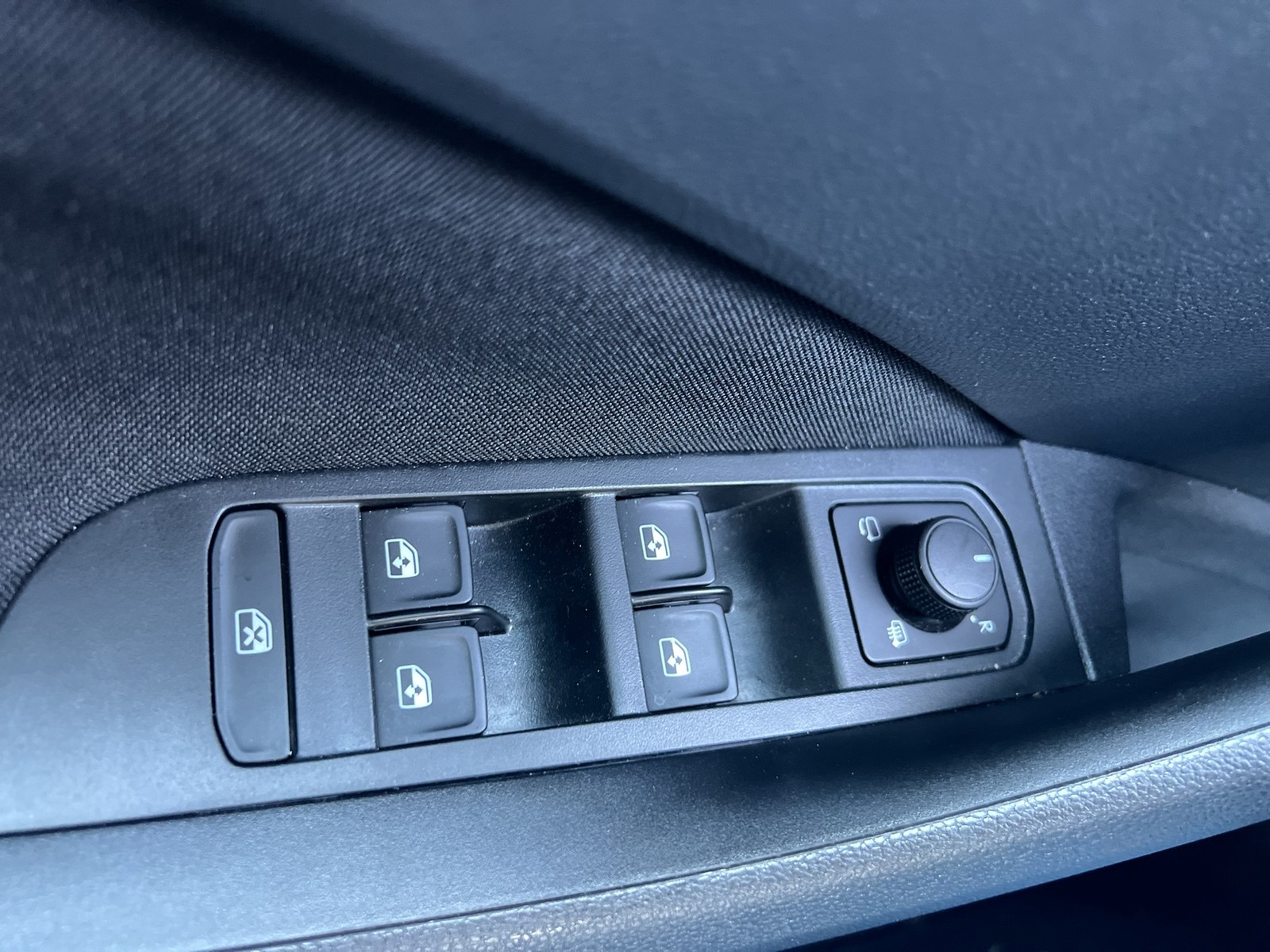 Skoda Scala 1.0 TOUR BLACKPACKAGE CAM MATRIX CARPLAY