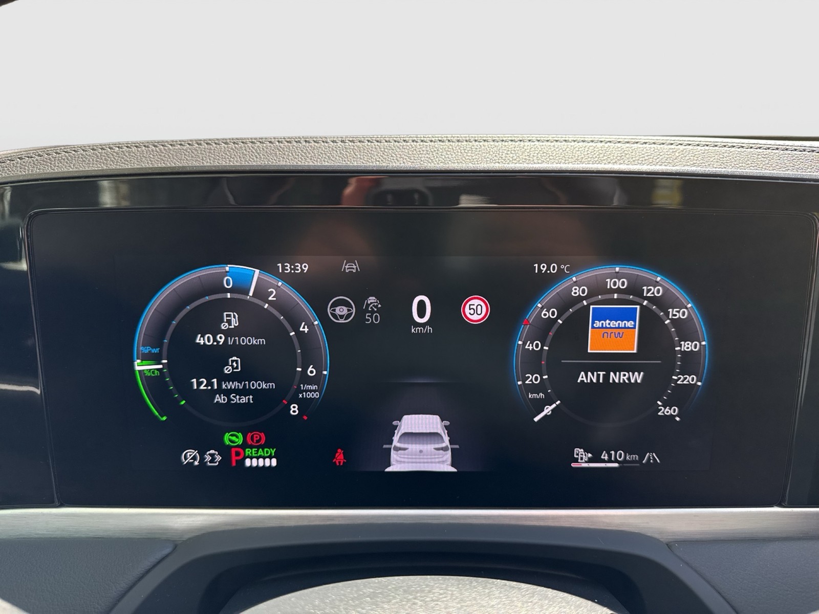 Volkswagen Passat Variant 1.5 HYBRID ELEGANCE AHK 360°CAM