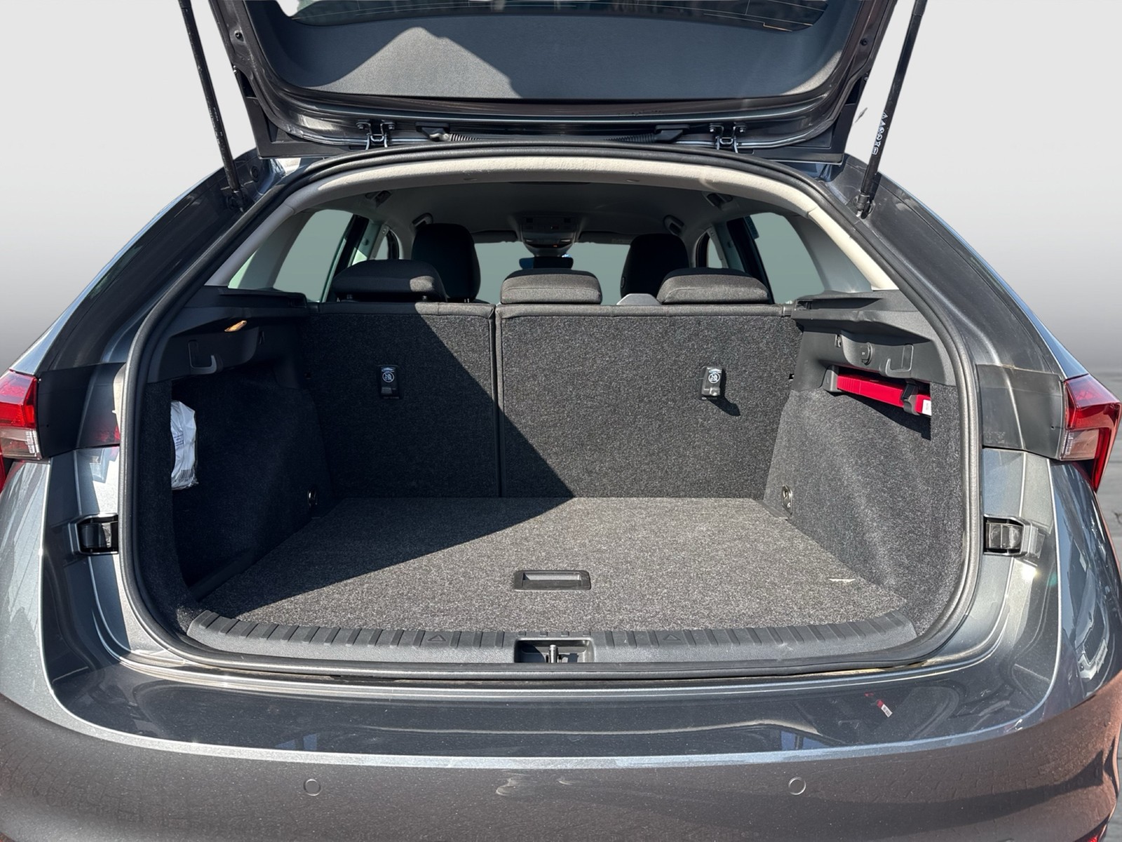 Skoda Scala 1.0 TOUR BLACKPACKAGE CAM MATRIX CARPLAY