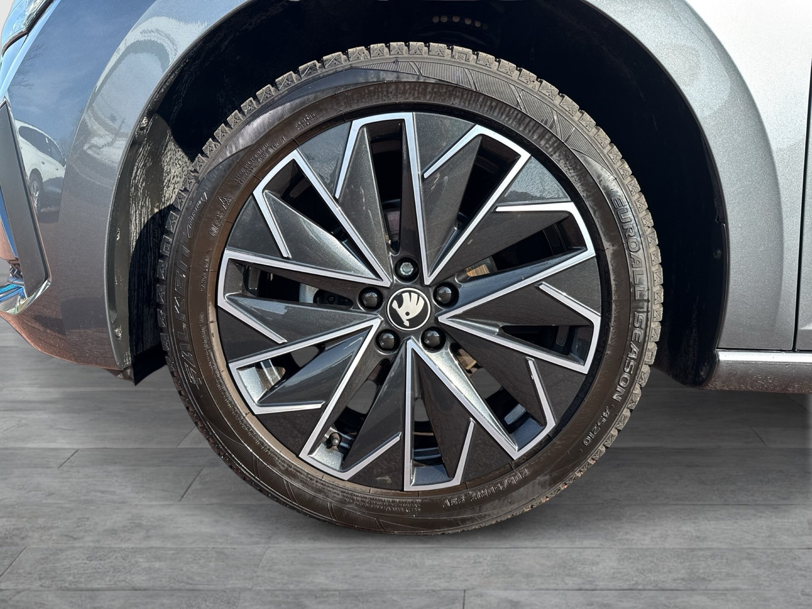 Skoda Scala 1.0 TOUR BLACKPACKAGE CAM MATRIX CARPLAY