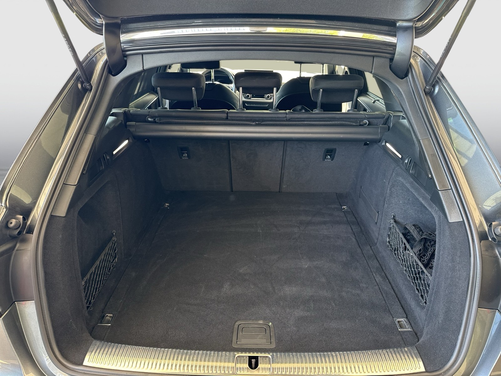 Audi A4 Avant 30 S LINE COMPETITION BLACKPAK CAM ALU19