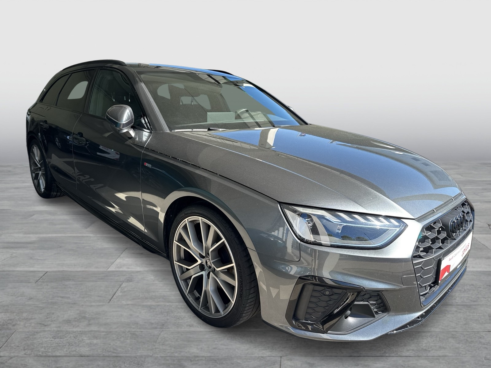 Audi A4 Avant 30 S LINE COMPETITION BLACKPAK CAM ALU19