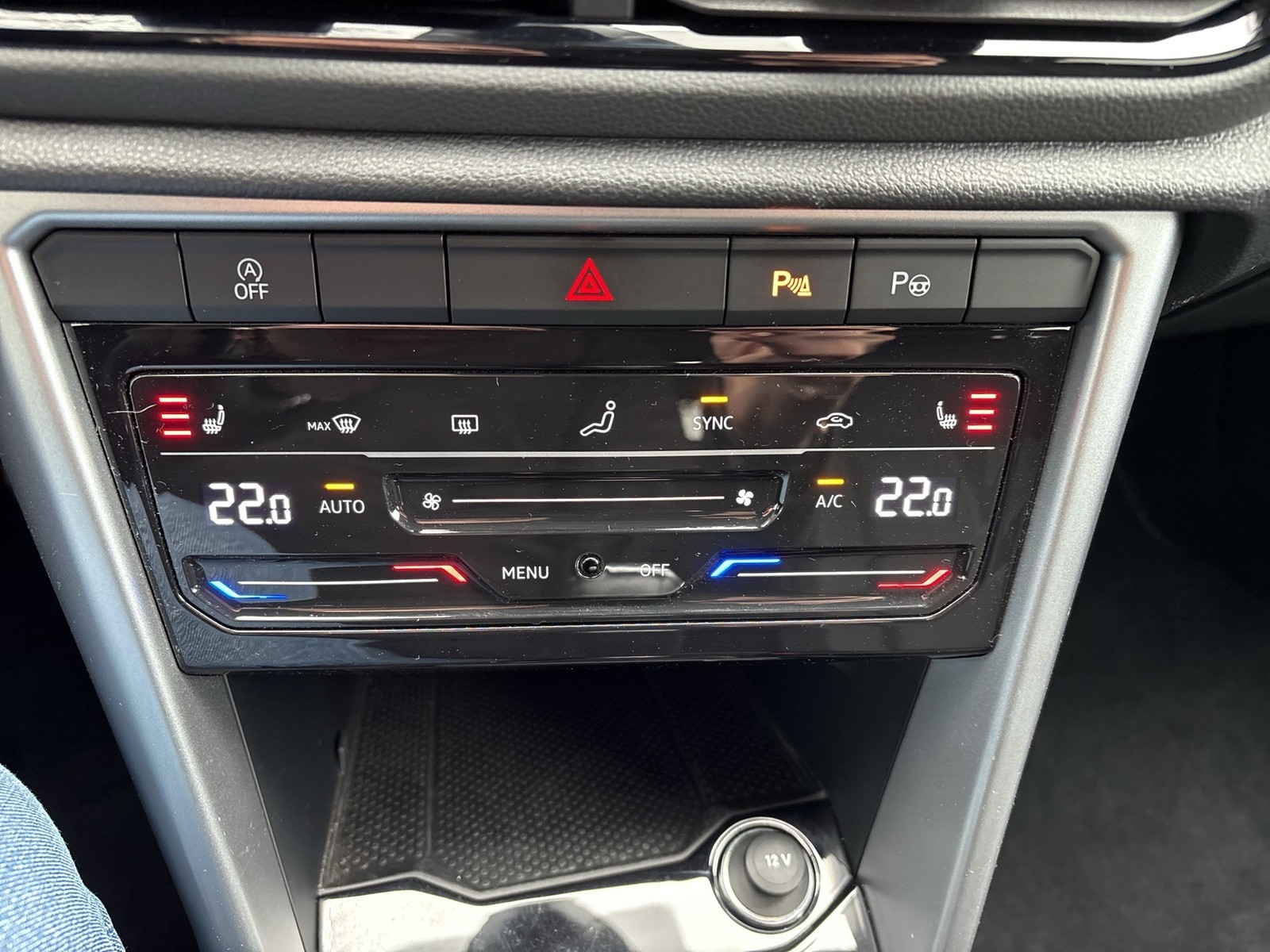 Volkswagen T-Roc 1.0 LIFE ACC NAVI LM17 CARPLAY SITZHEIZUNG