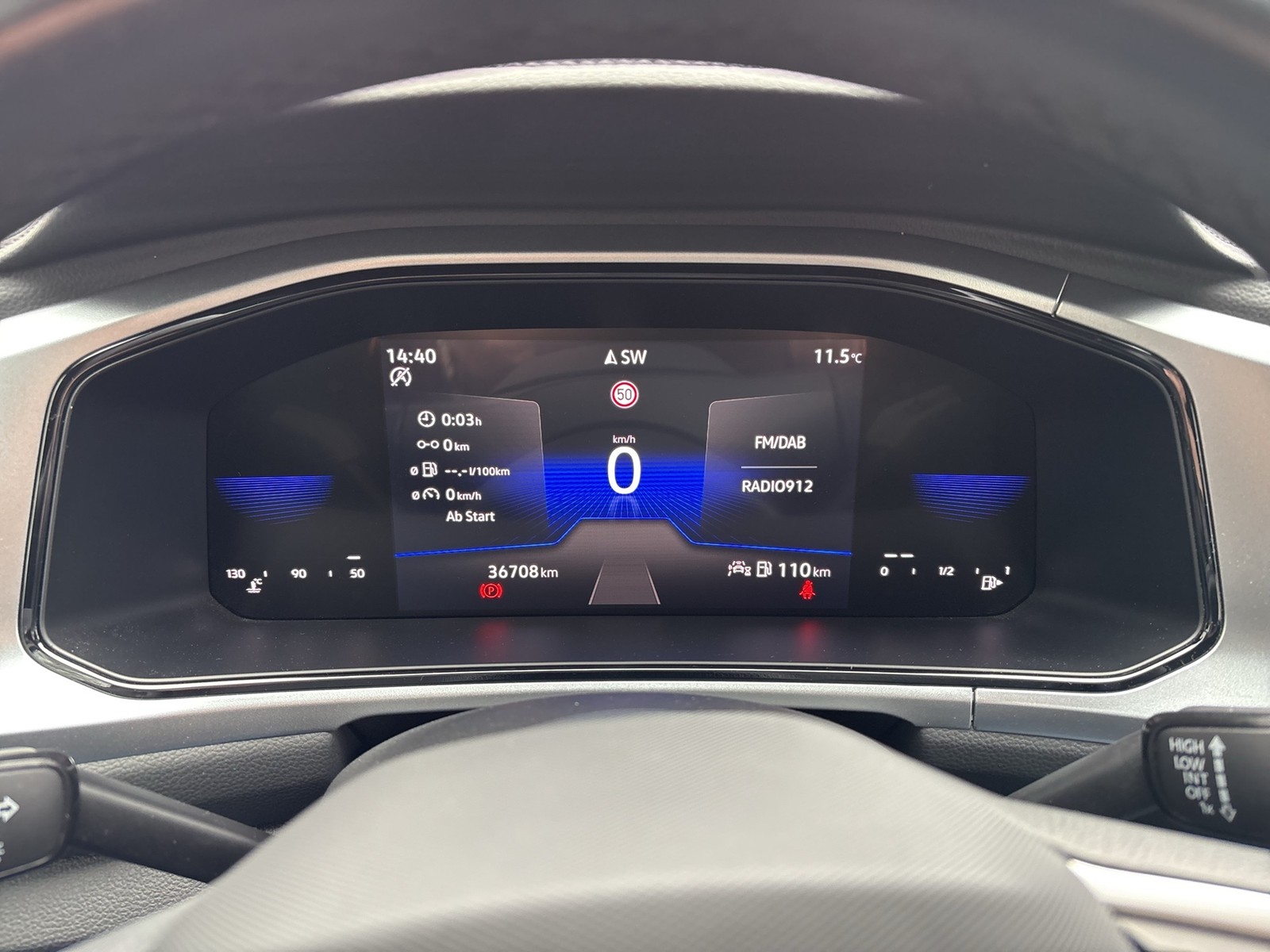 Volkswagen T-Roc 1.0 LIFE ACC NAVI LM17 CARPLAY SITZHEIZUNG