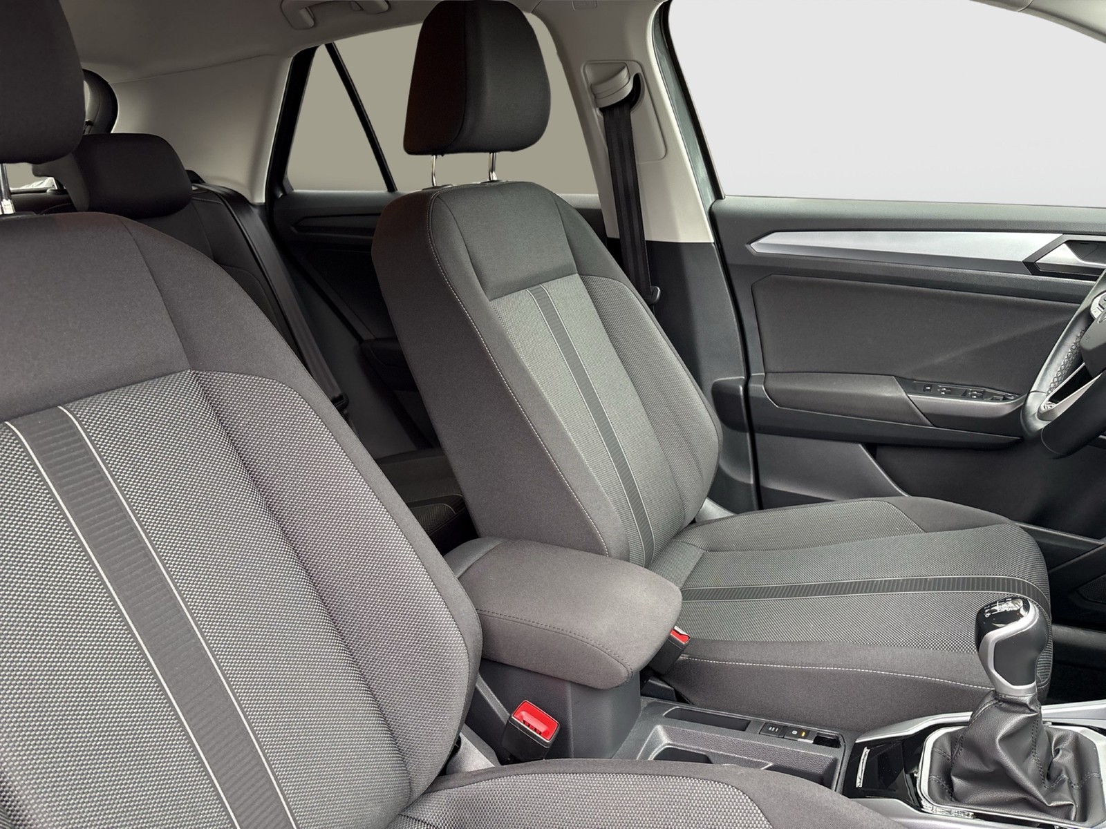 Volkswagen T-Roc 1.0 LIFE ACC NAVI LM17 CARPLAY SITZHEIZUNG