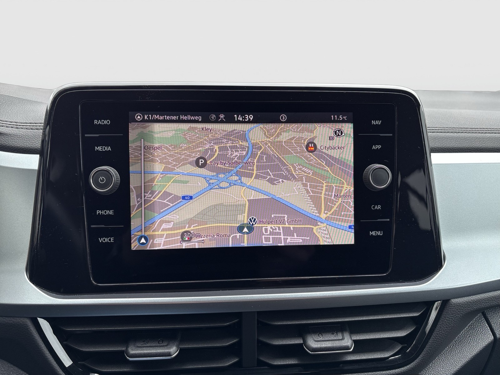 Volkswagen T-Roc 1.0 LIFE ACC NAVI LM17 CARPLAY SITZHEIZUNG