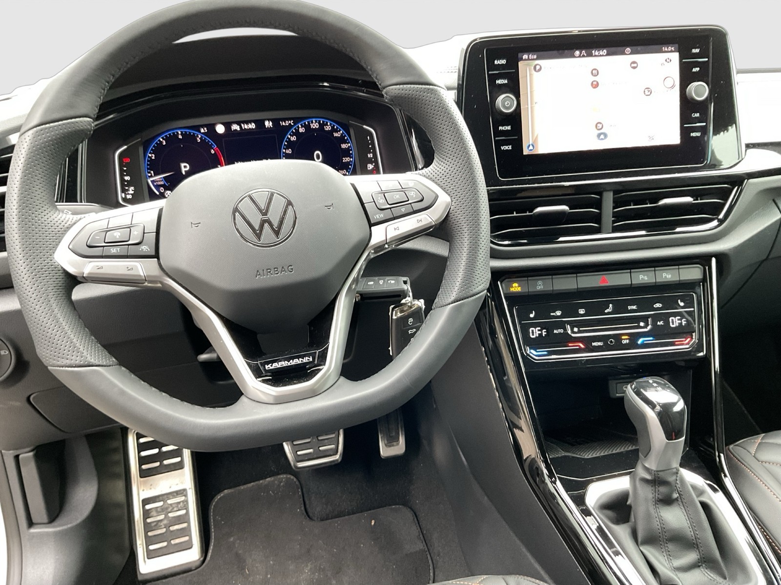 Volkswagen T-Roc Cabriolet 1.5 R-LINE EDITION KARMANN LEDER