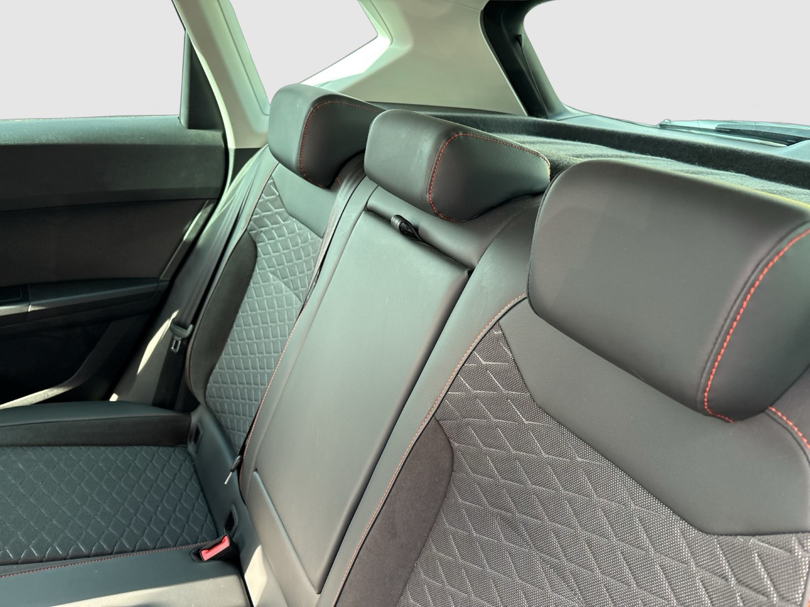 Seat Ateca 1.5 FR NAVI SITZHEIZ. KAMERA eKLAPPE