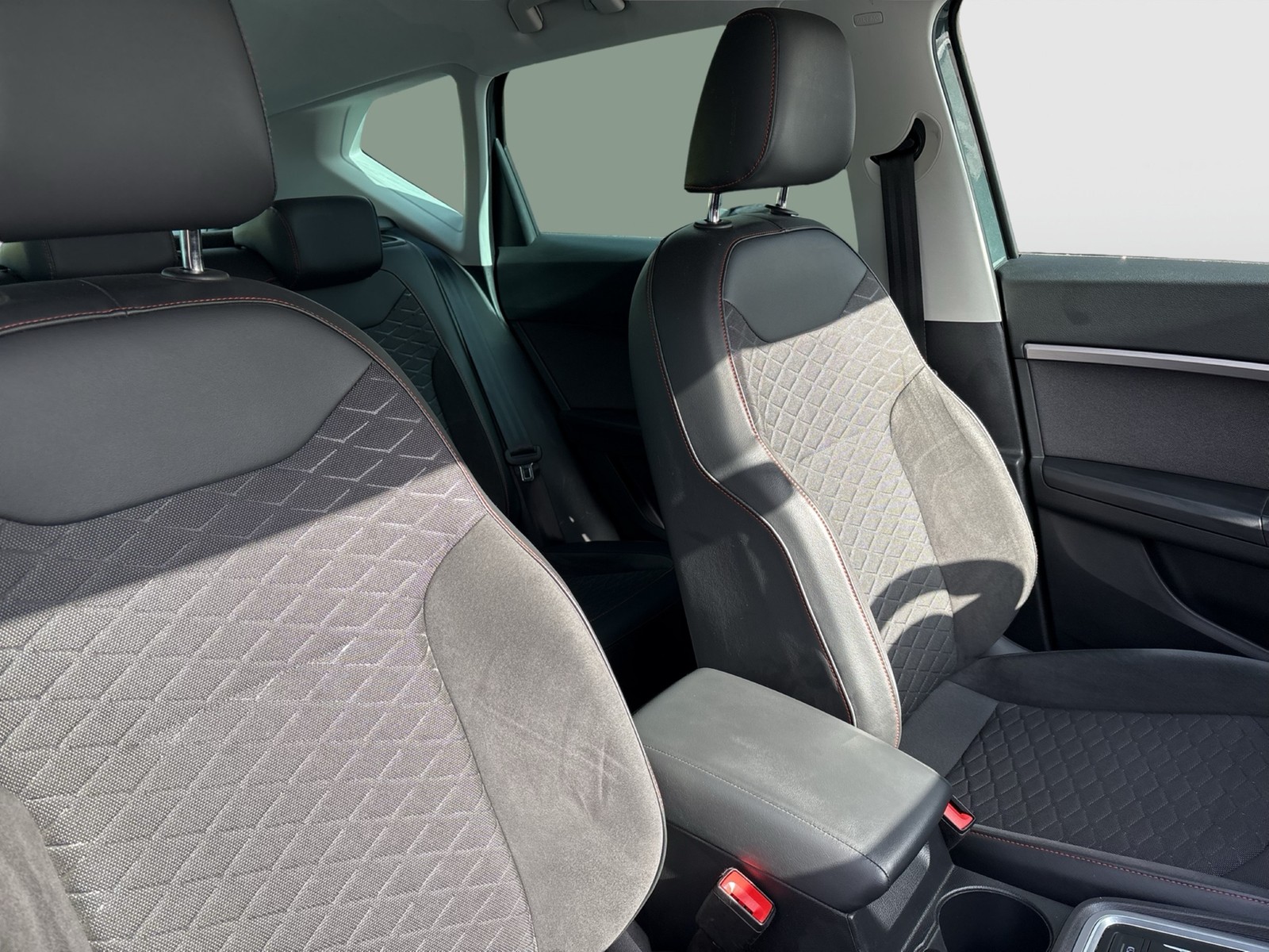 Seat Ateca 1.5 FR NAVI SITZHEIZ. KAMERA eKLAPPE