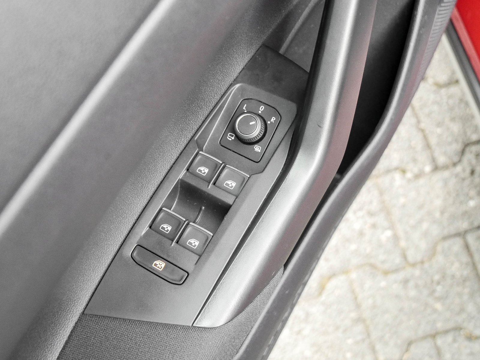 Volkswagen Taigo 1.5 MOVE BEATS CAM CARPLAY SITZHEIZUNG ALU