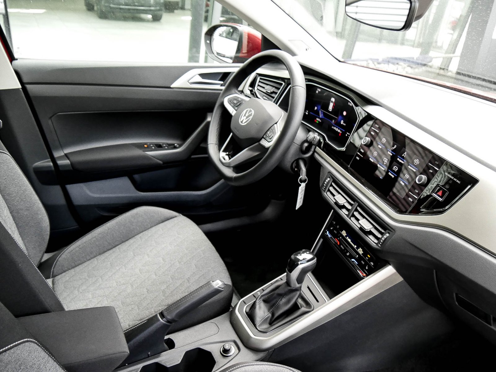 Volkswagen Taigo 1.5 MOVE BEATS CAM CARPLAY SITZHEIZUNG ALU
