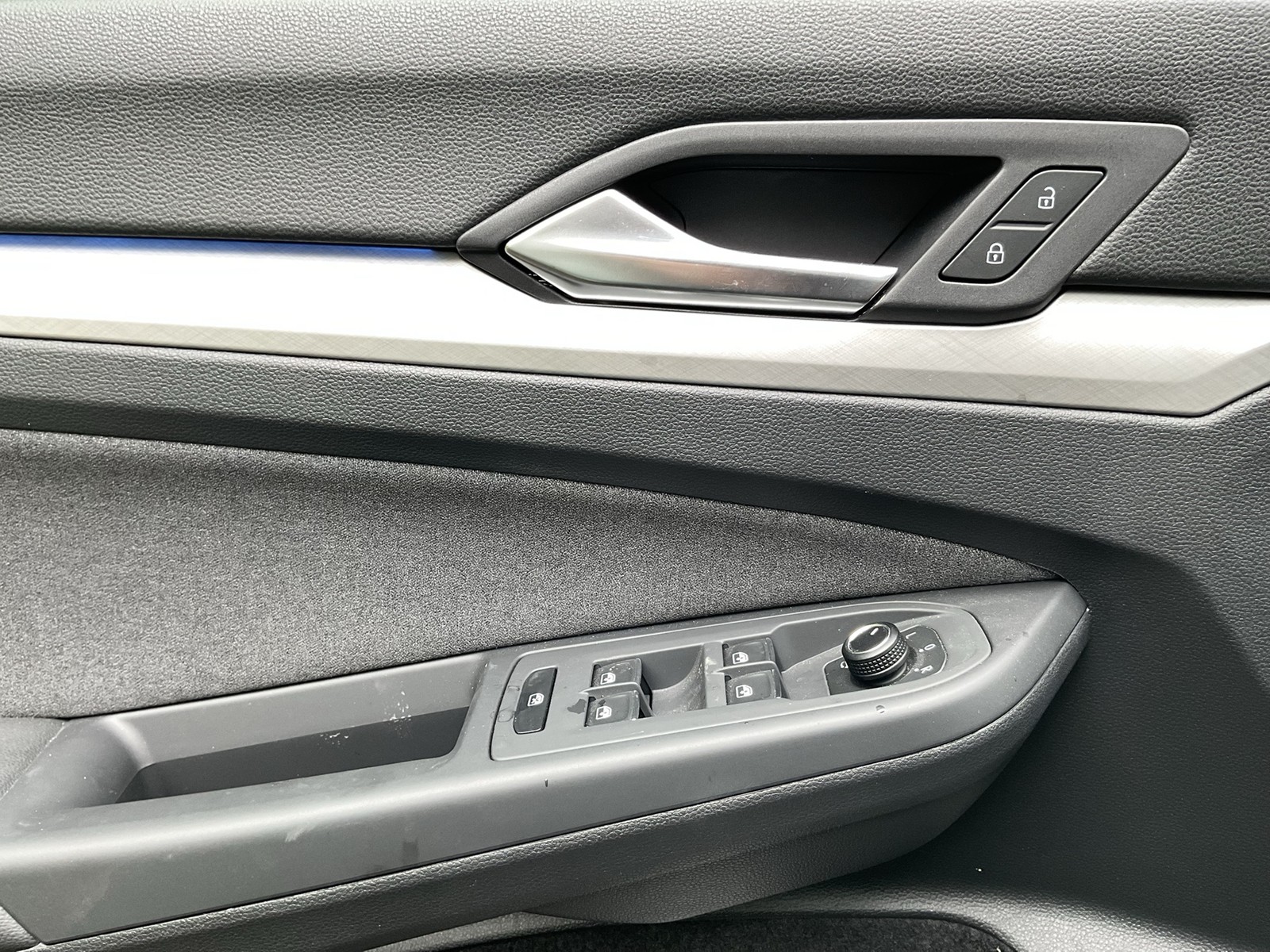Volkswagen Golf VIII 1.5 LIFE ACC CARPLAY ALU SITZHEIZUNG