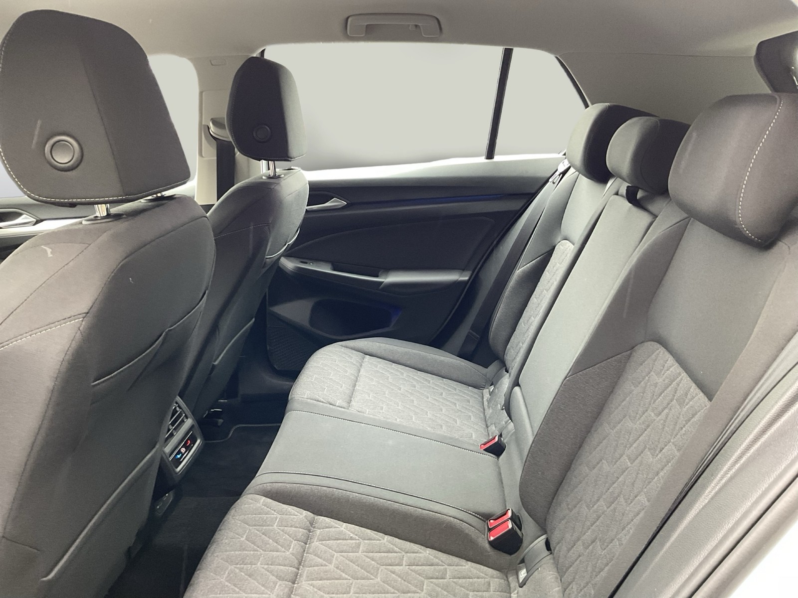Volkswagen Golf VIII 1.5 LIFE ACC CARPLAY ALU SITZHEIZUNG