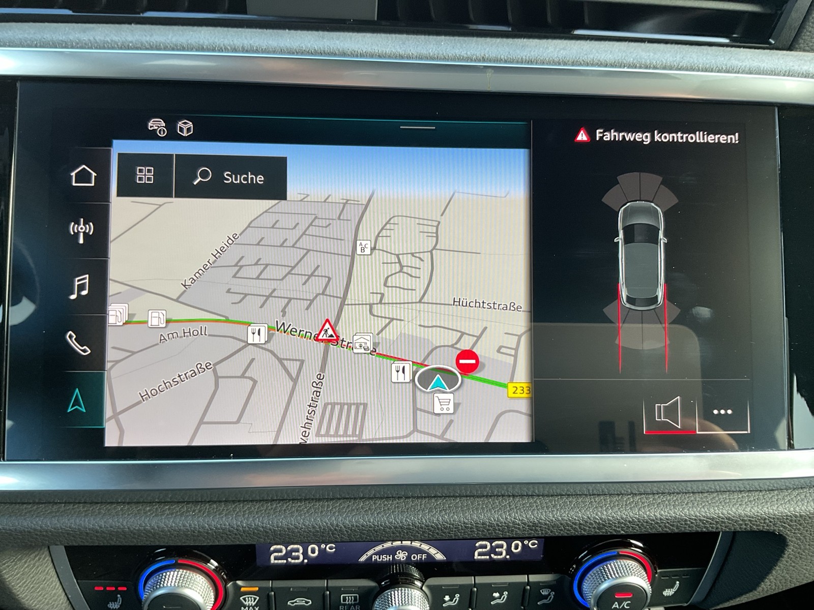 Audi Q3 Sportback 35 S LINE AHK ACC LM18 EKLAPPE NAVI+