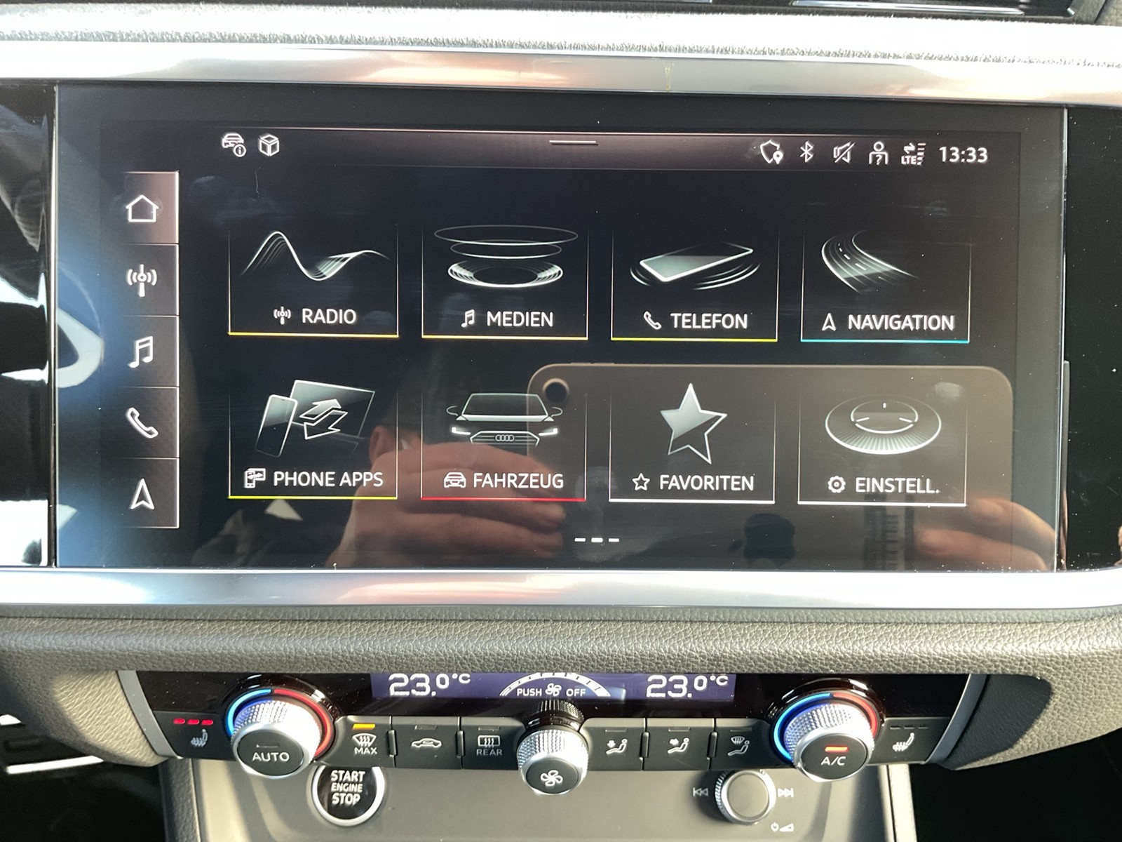 Audi Q3 Sportback 35 S LINE AHK ACC LM18 EKLAPPE NAVI+