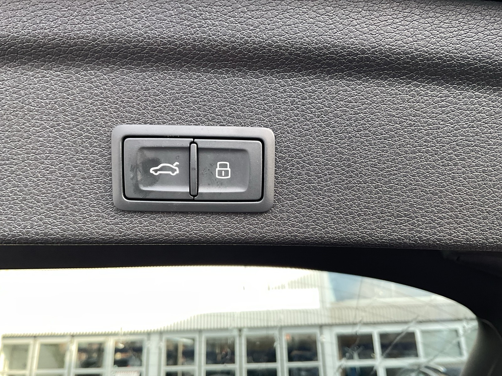 Audi Q3 Sportback 35 S LINE AHK ACC LM18 EKLAPPE NAVI+