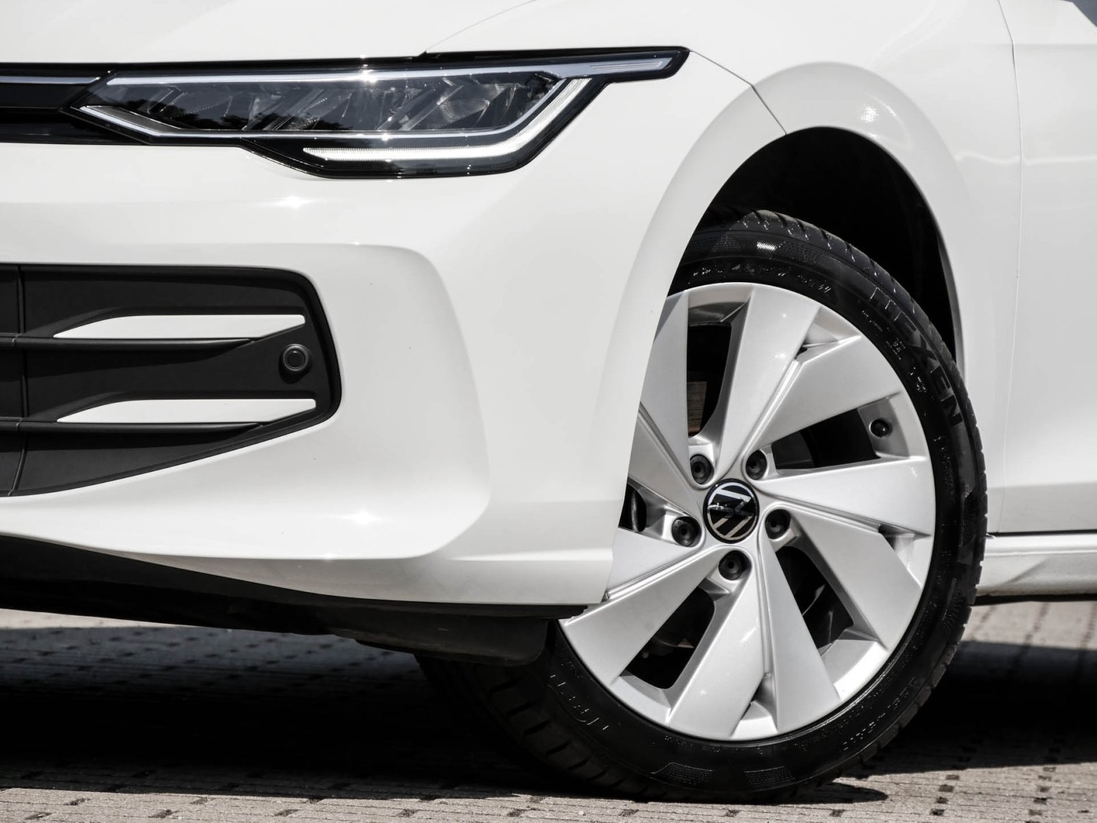 Volkswagen Golf Variant VIII 1.5 eTSI LIFE FACELIFT ACC 17Z