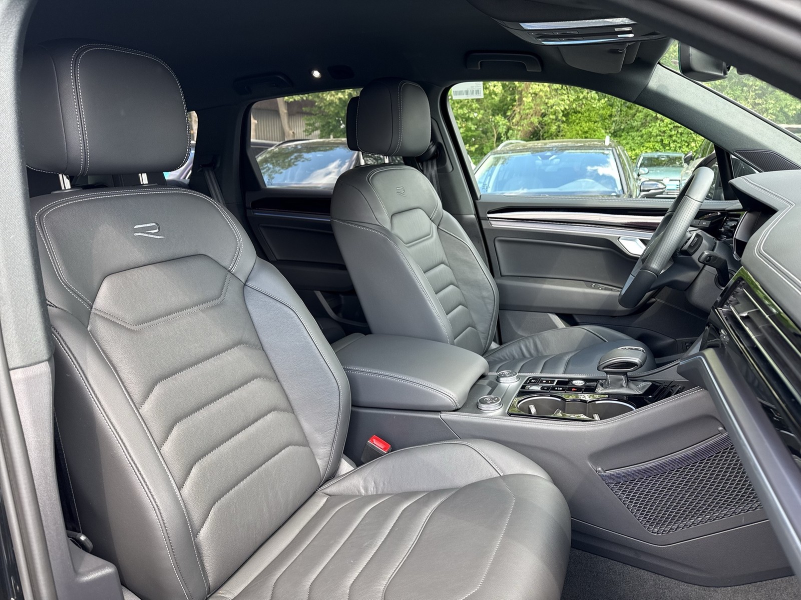 Volkswagen Touareg HYBRID R AHK CAM ACC LM21 HD-MATRIX NAVI