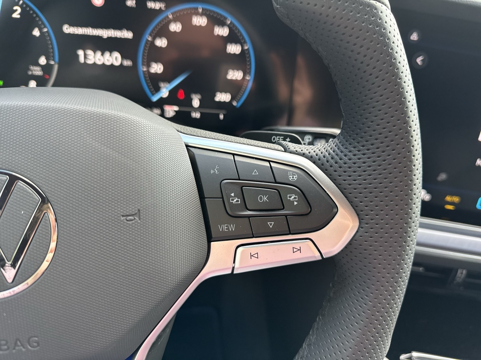 Volkswagen Touareg HYBRID R AHK CAM ACC LM21 HD-MATRIX NAVI