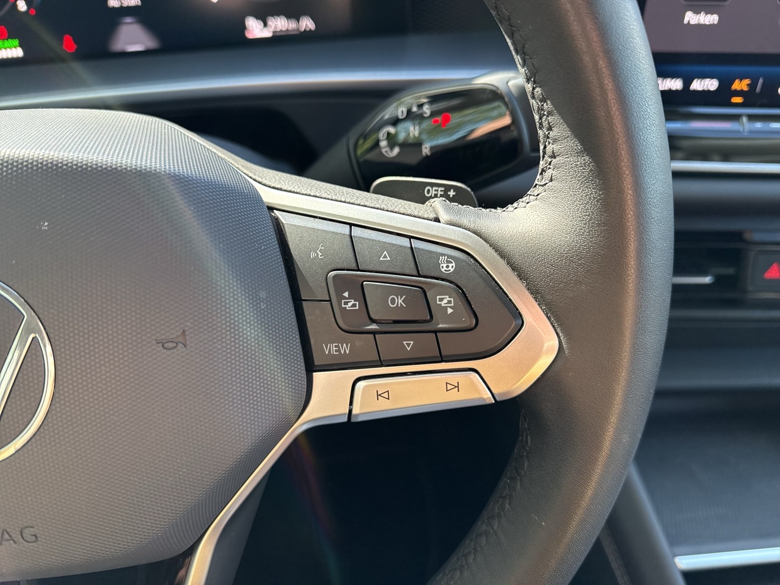 Volkswagen Tayron 1.5 HYBRID LIFE HARMAN KARDON AHK CAM ACC