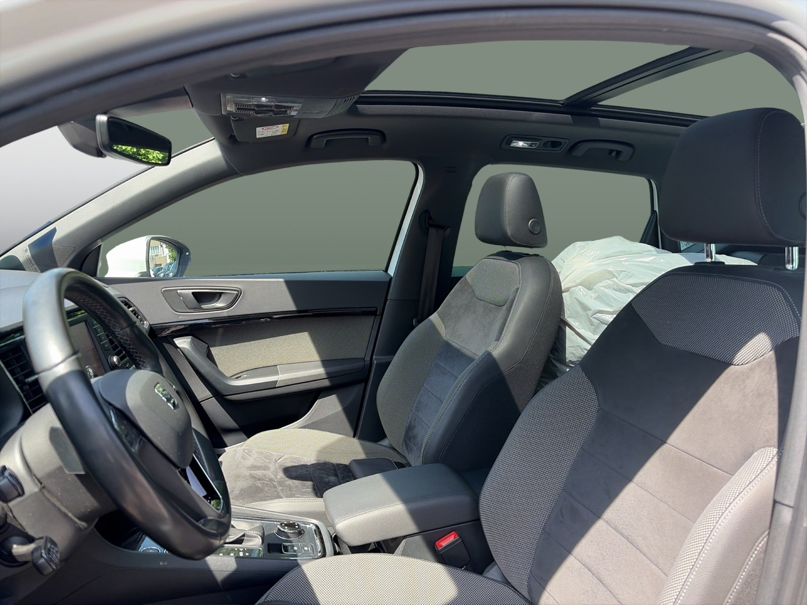 Seat Ateca 2.0 XCELLENCE 4X4 PANO AHK 360CAM ACC LM18