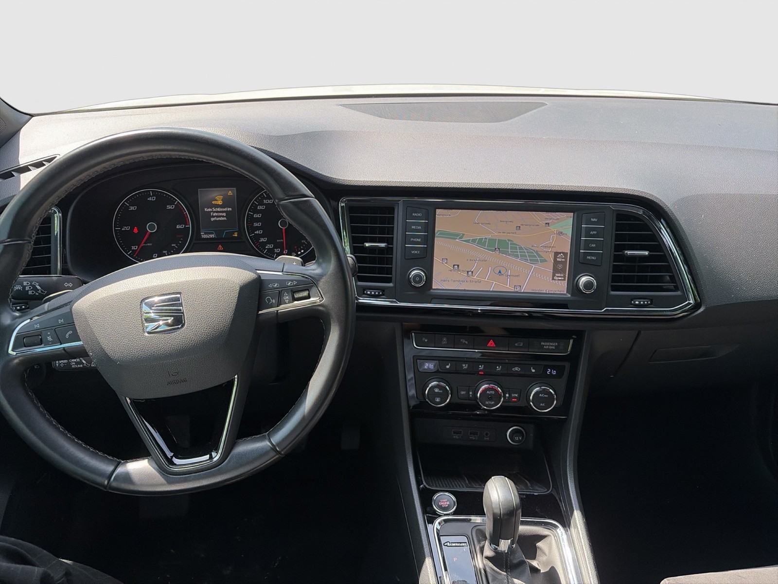 Seat Ateca 2.0 XCELLENCE 4X4 PANO AHK 360CAM ACC LM18