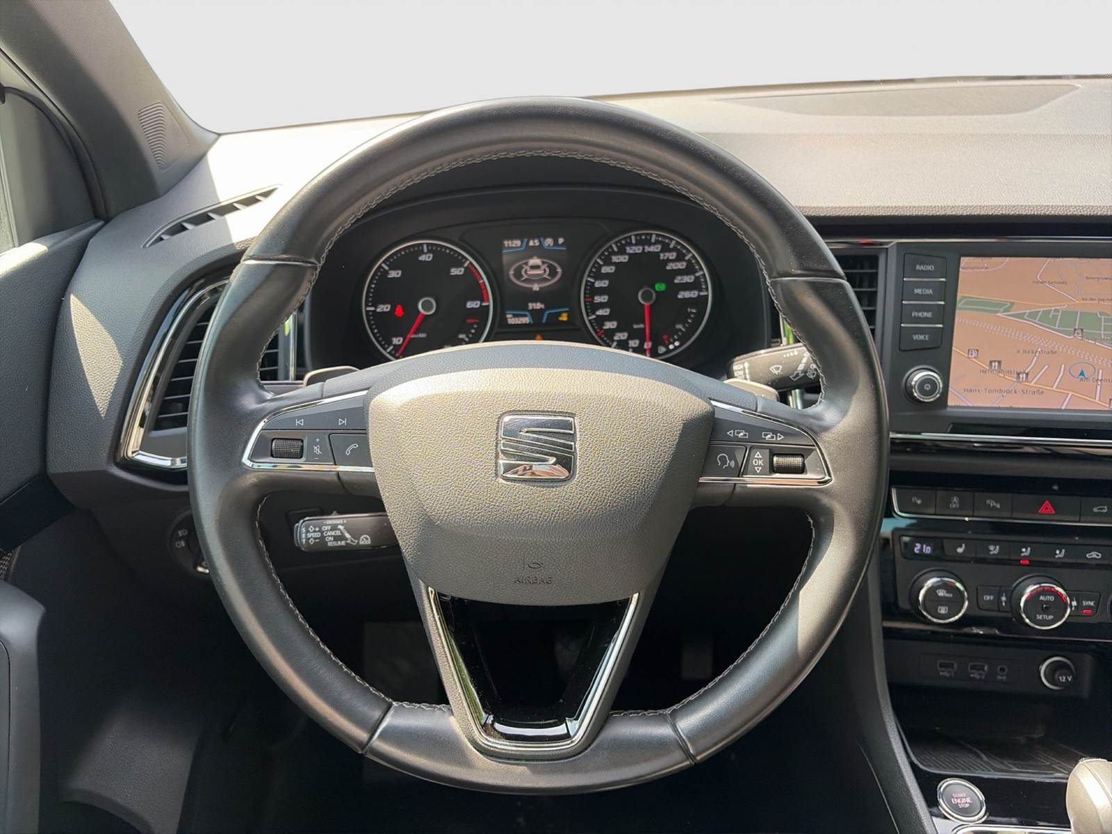Seat Ateca 2.0 XCELLENCE 4X4 PANO AHK 360CAM ACC LM18