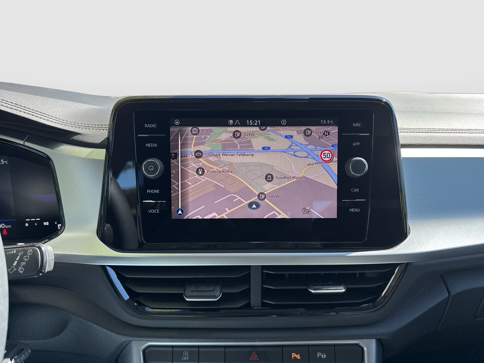 Volkswagen T-Roc 1.0 LIFE NAVI CARPLAY ALU VIRTUAL-COCKPIT