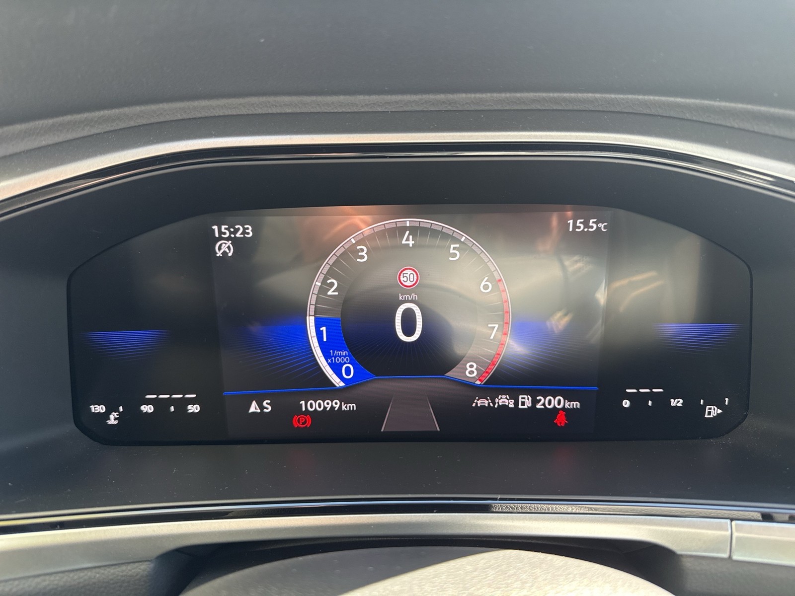 Volkswagen T-Roc 1.0 LIFE NAVI CARPLAY ALU VIRTUAL-COCKPIT